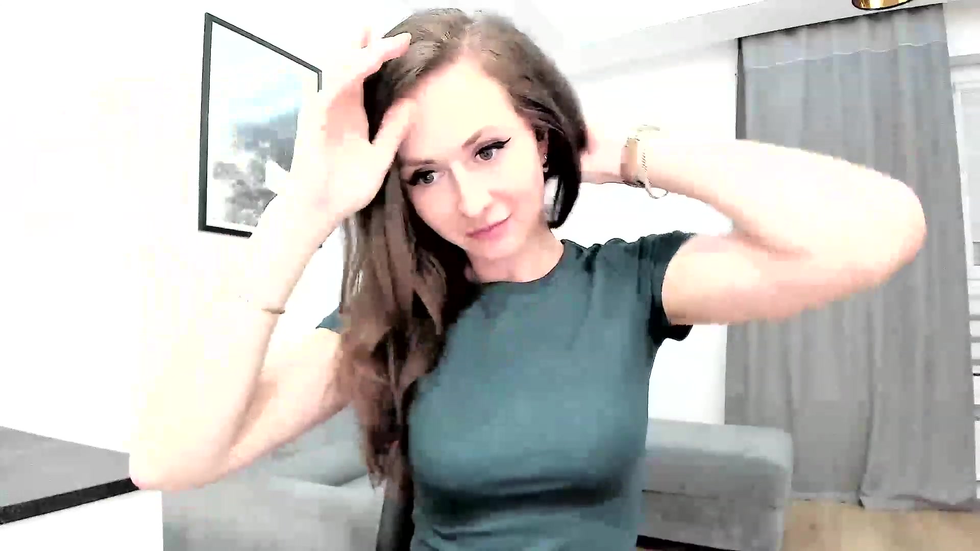 Gallery image thumbnail from Amber_Fry's myfreecams stream on, 10/06/2023, 17:28 image 19 of 20