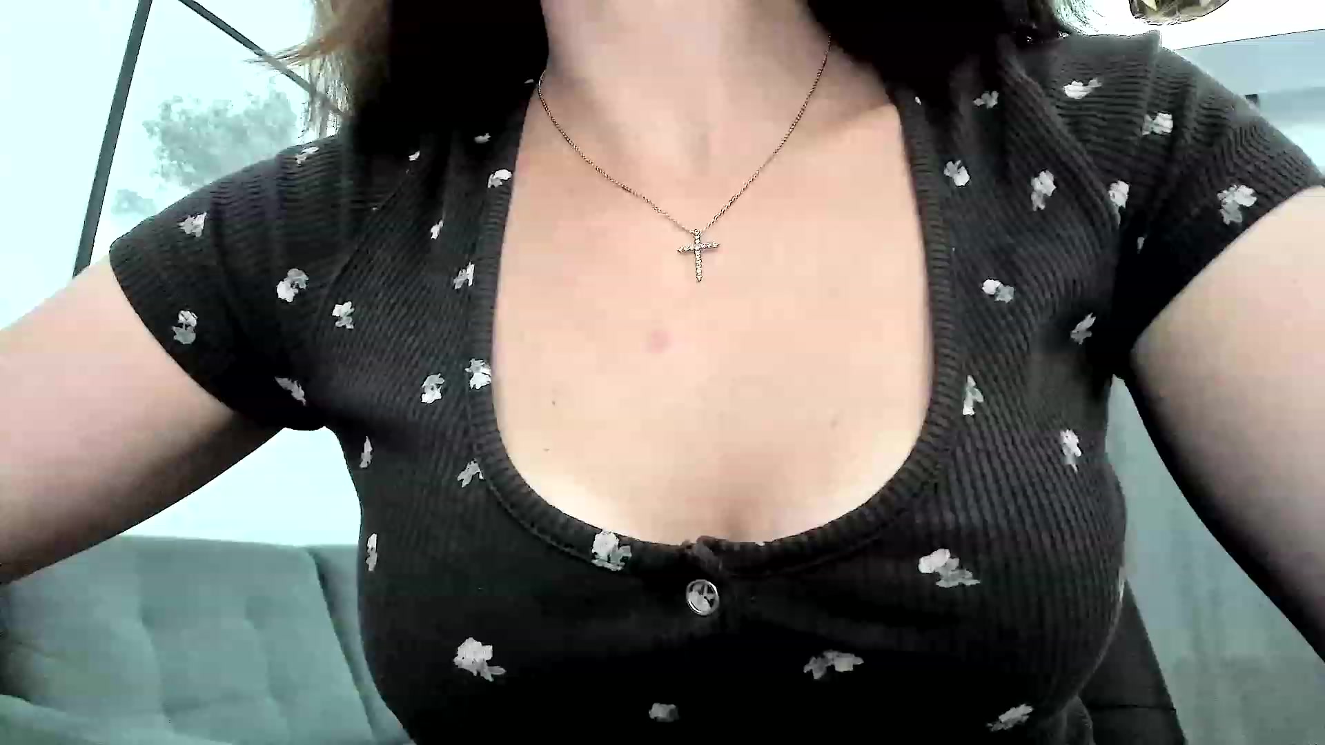 Gallery image thumbnail from Amber_Fry's myfreecams stream on, 10/10/2023, 16:06 image 16 of 20