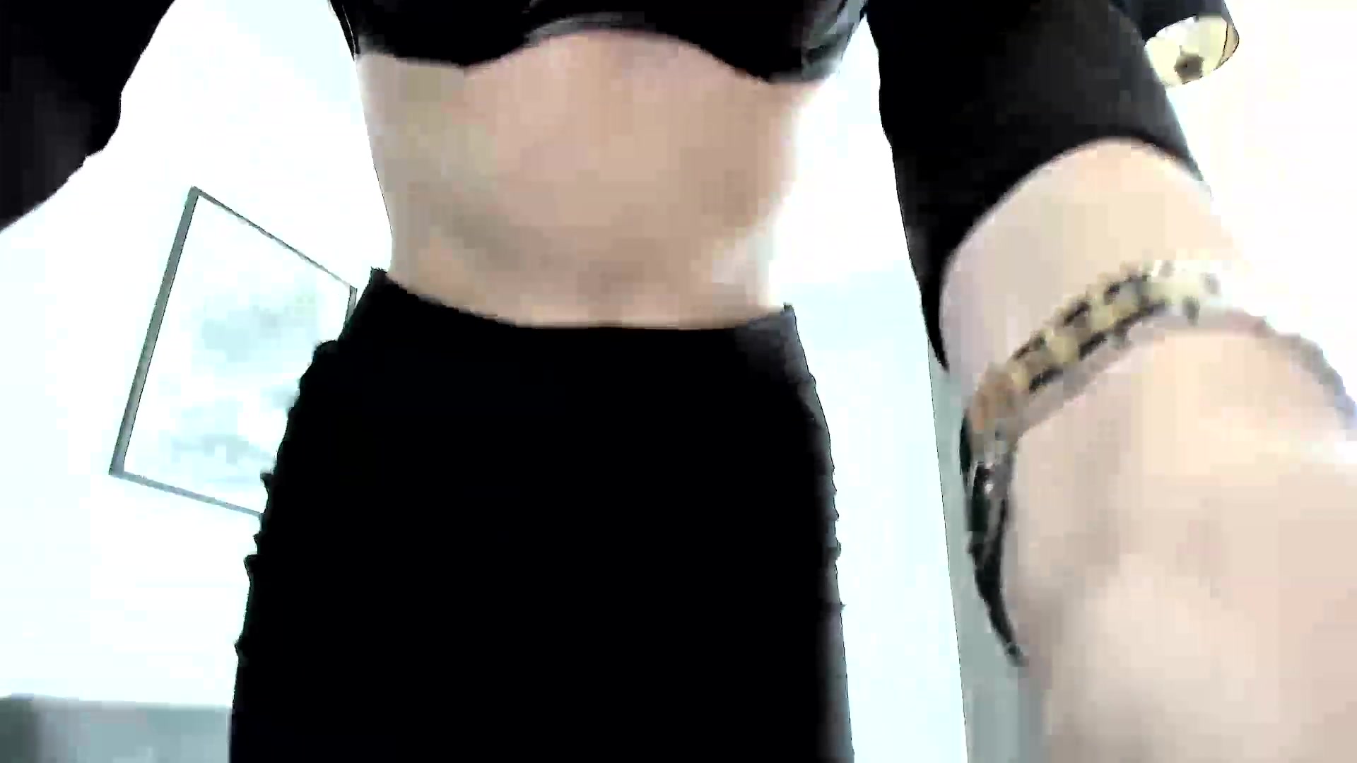 Gallery image thumbnail from Amber_Fry's myfreecams stream on, 10/15/2023, 14:14 image 3 of 20