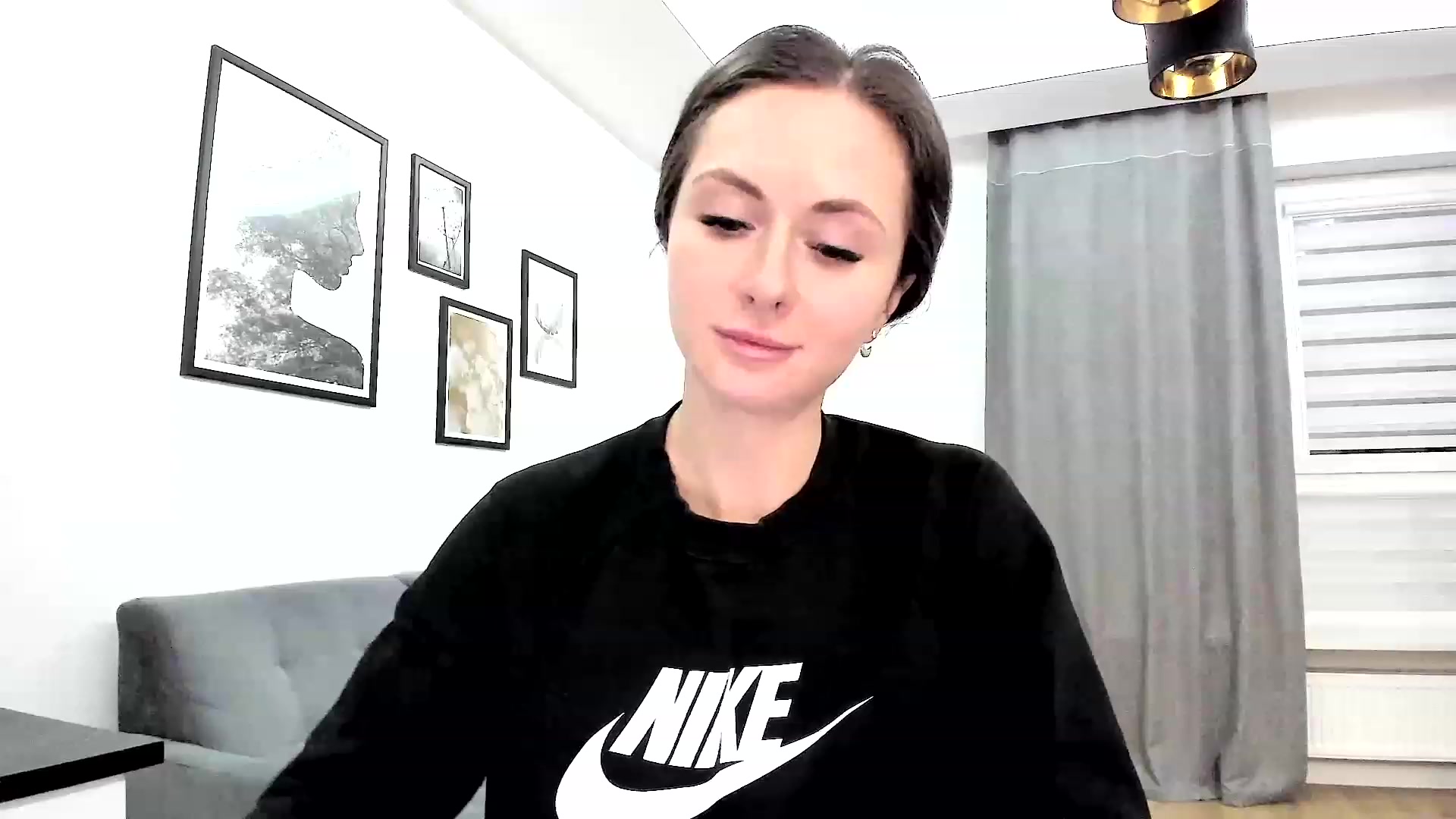 Gallery image thumbnail from Amber_Fry's myfreecams stream on, 10/16/2023, 18:12 image 10 of 20
