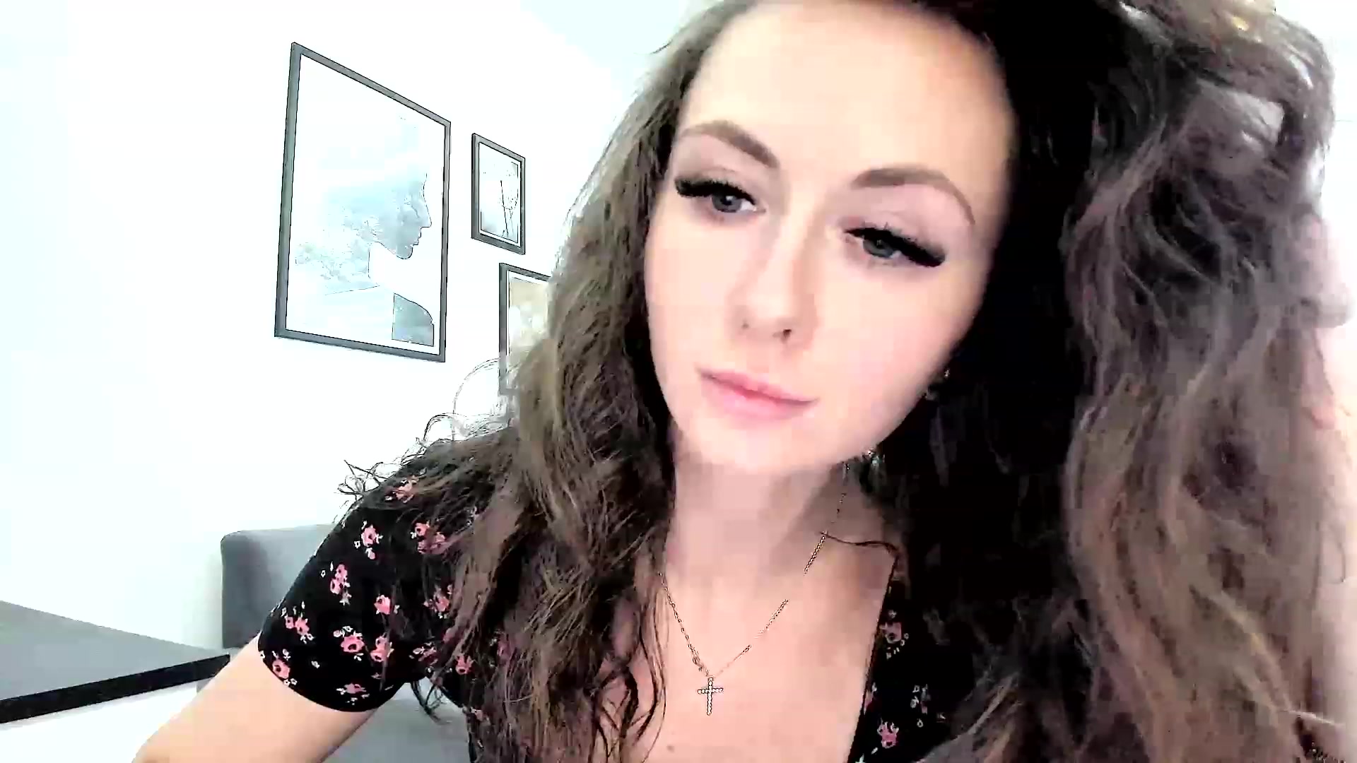 Gallery image thumbnail from Amber_Fry's myfreecams stream on, 10/20/2023, 13:30 image 7 of 20