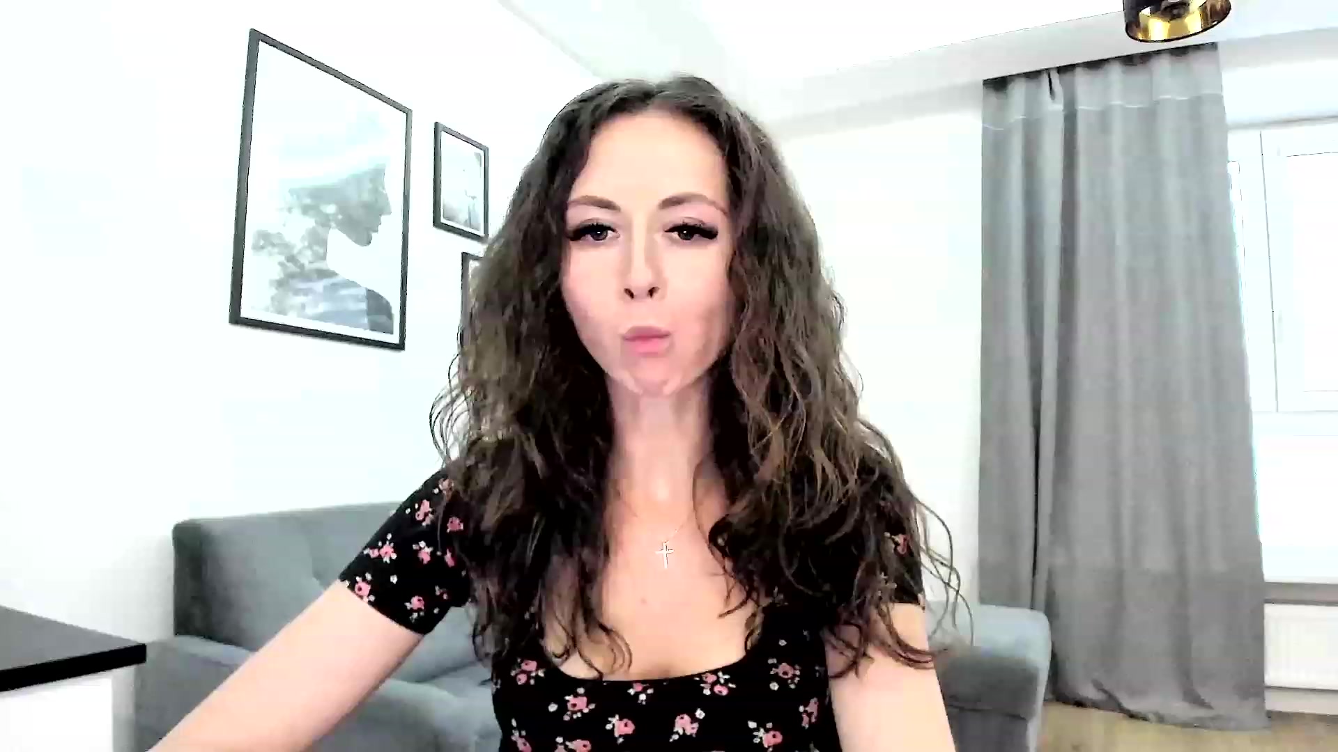 Gallery image thumbnail from Amber_Fry's myfreecams stream on, 10/20/2023, 15:14 image 5 of 20