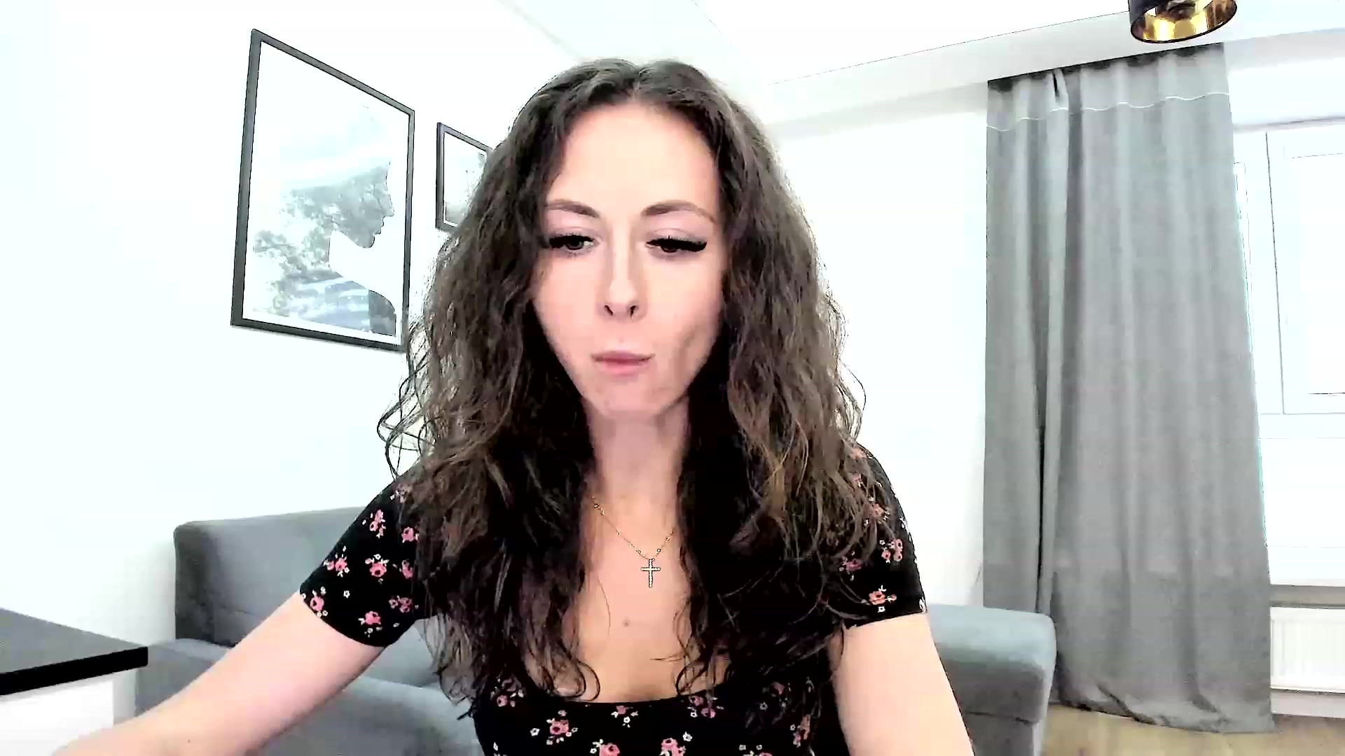 Gallery image thumbnail from Amber_Fry's myfreecams stream on, 10/20/2023, 15:14 image 3 of 20