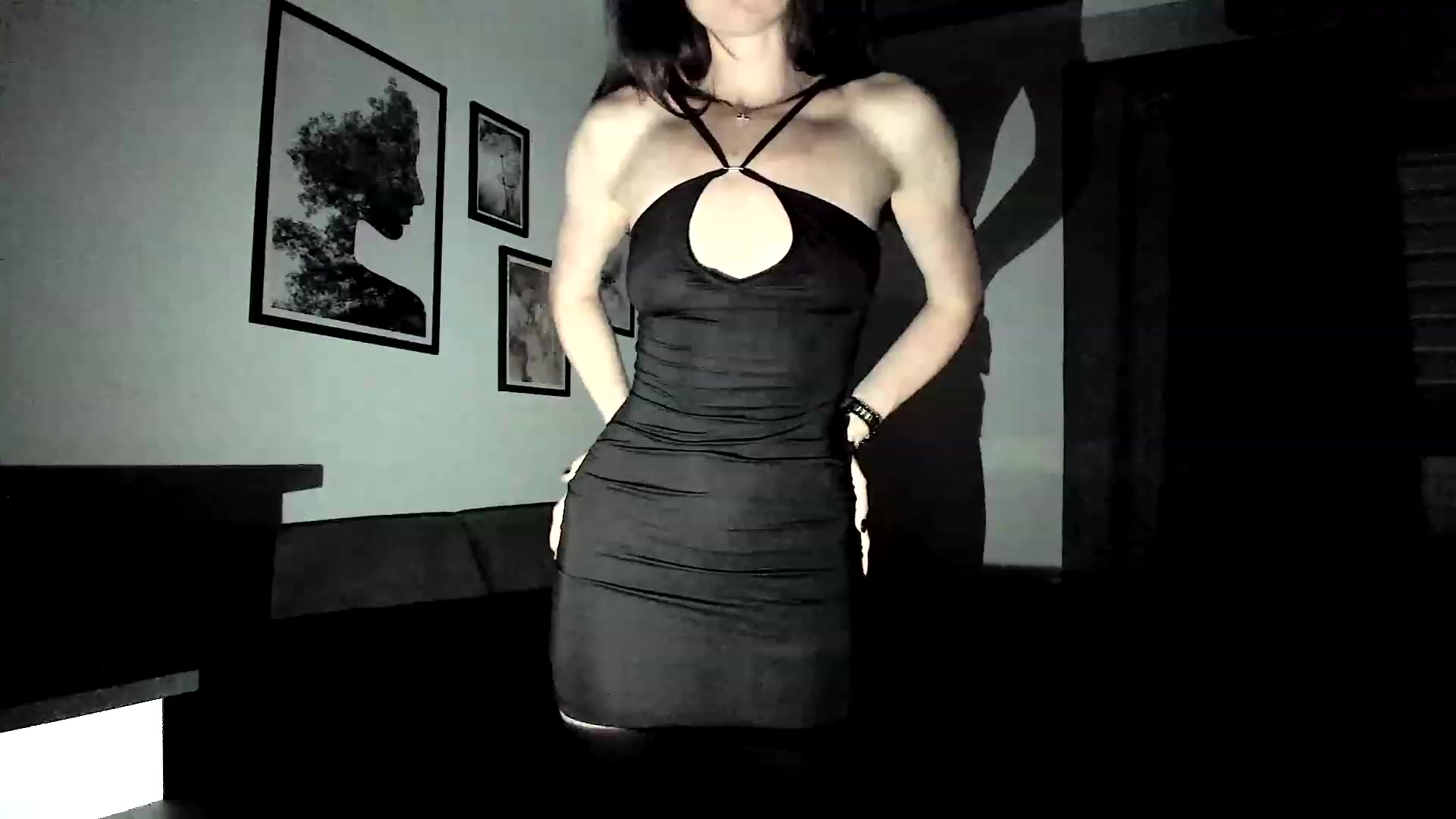 Gallery image thumbnail from Amber_Fry's myfreecams stream on, 11/02/2023, 18:50 image 5 of 20