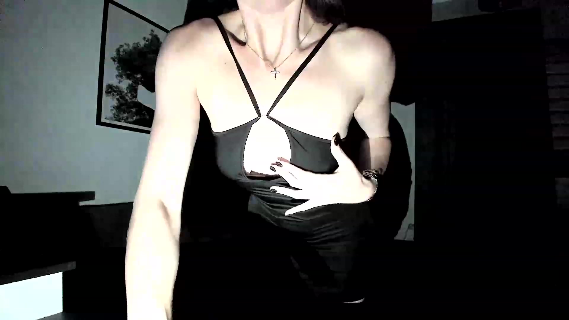 Gallery image thumbnail from Amber_Fry's myfreecams stream on, 11/02/2023, 18:50 image 3 of 20