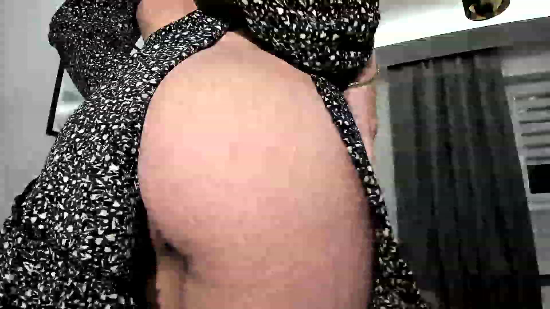 Gallery image thumbnail from Amber_Fry's myfreecams stream on, 11/03/2023, 18:23 image 10 of 20