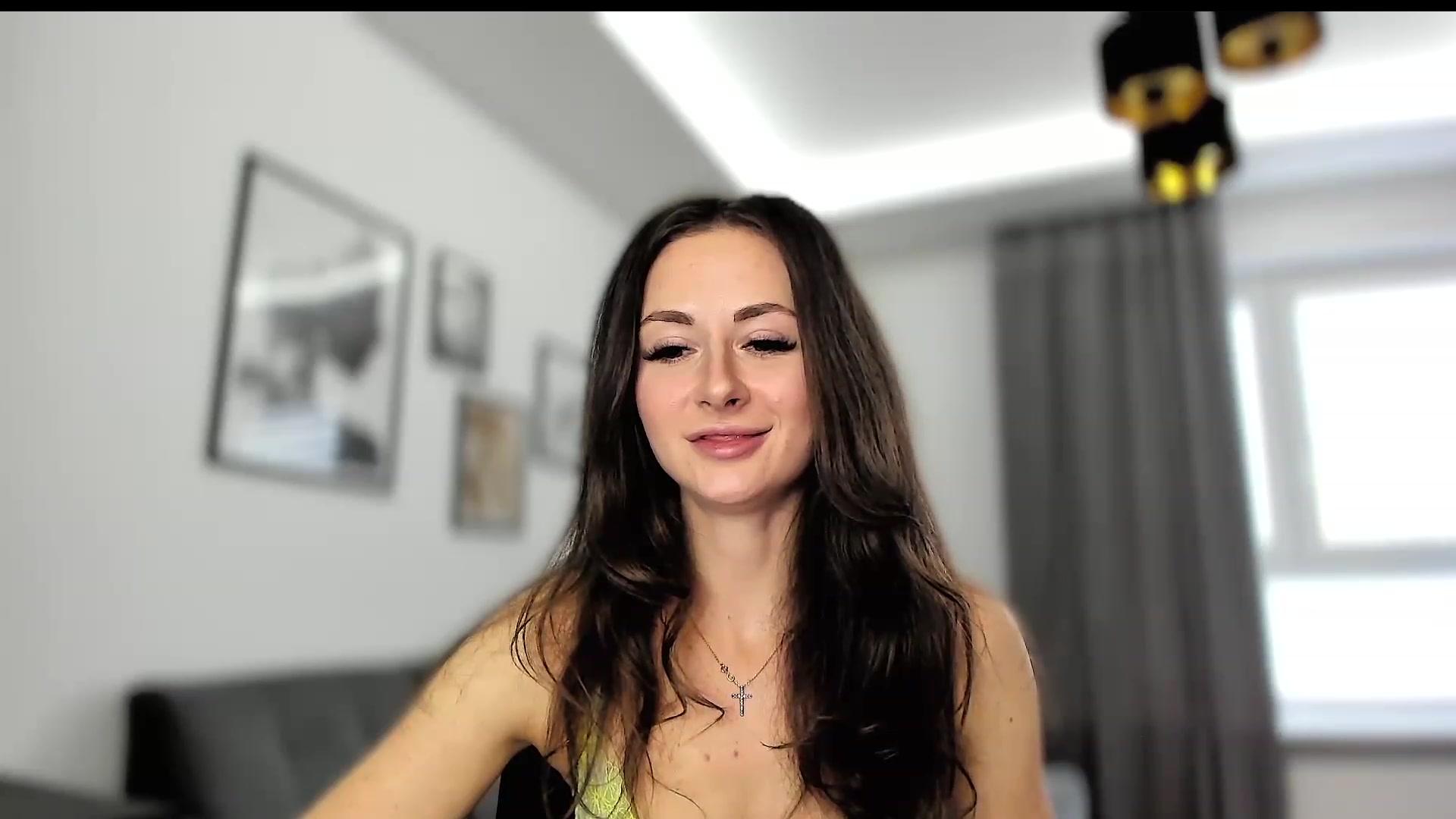 Gallery image thumbnail from Amber_Fry's myfreecams stream on, 11/12/2023, 15:46 image 7 of 20