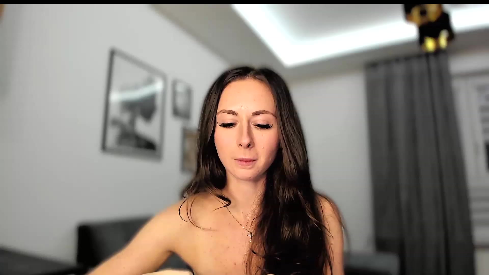 Gallery image thumbnail from Amber_Fry's myfreecams stream on, 11/12/2023, 16:31 image 3 of 20