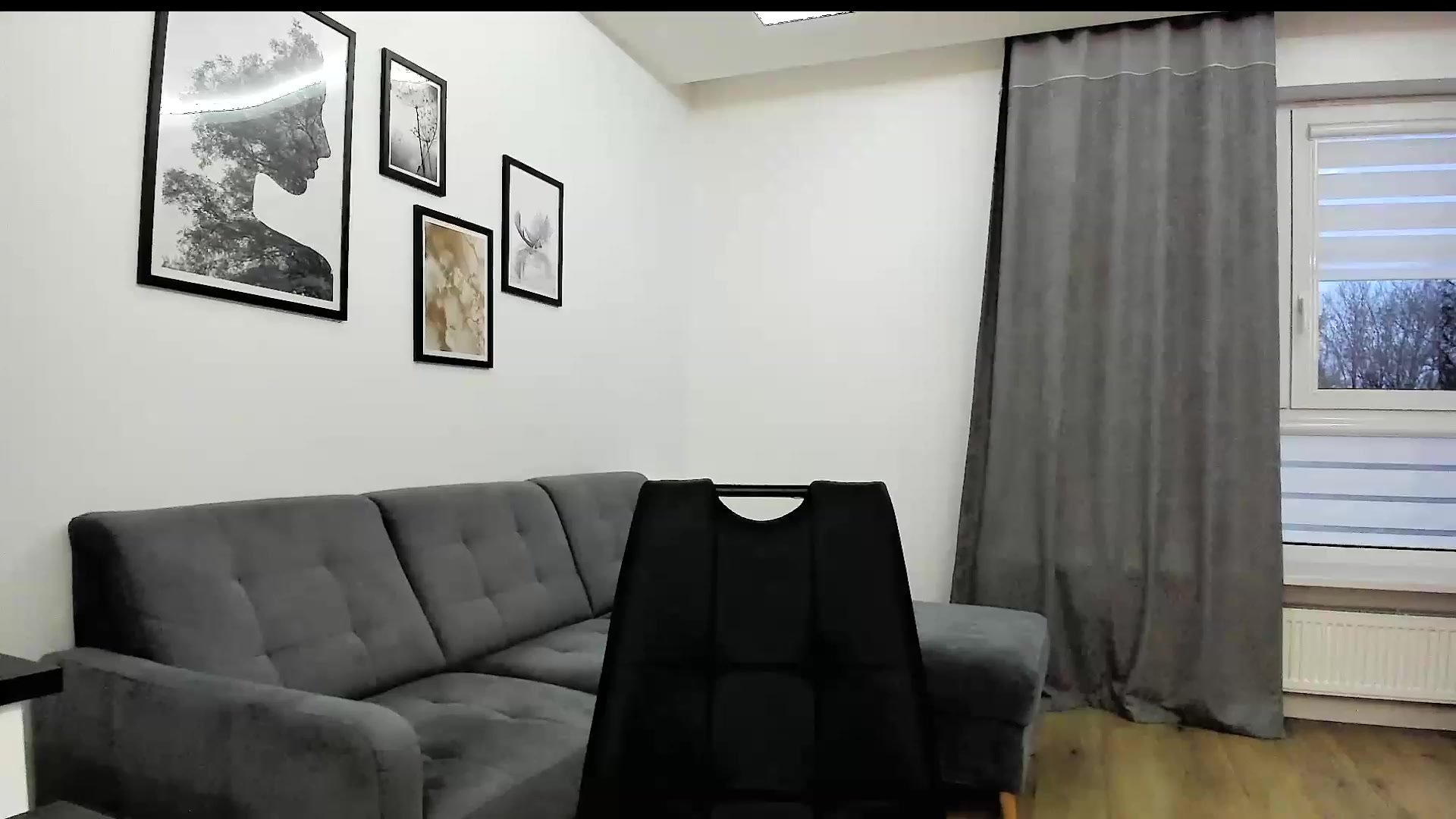 Gallery image thumbnail from Amber_Fry's myfreecams stream on, 11/14/2023, 15:12 image 18 of 20