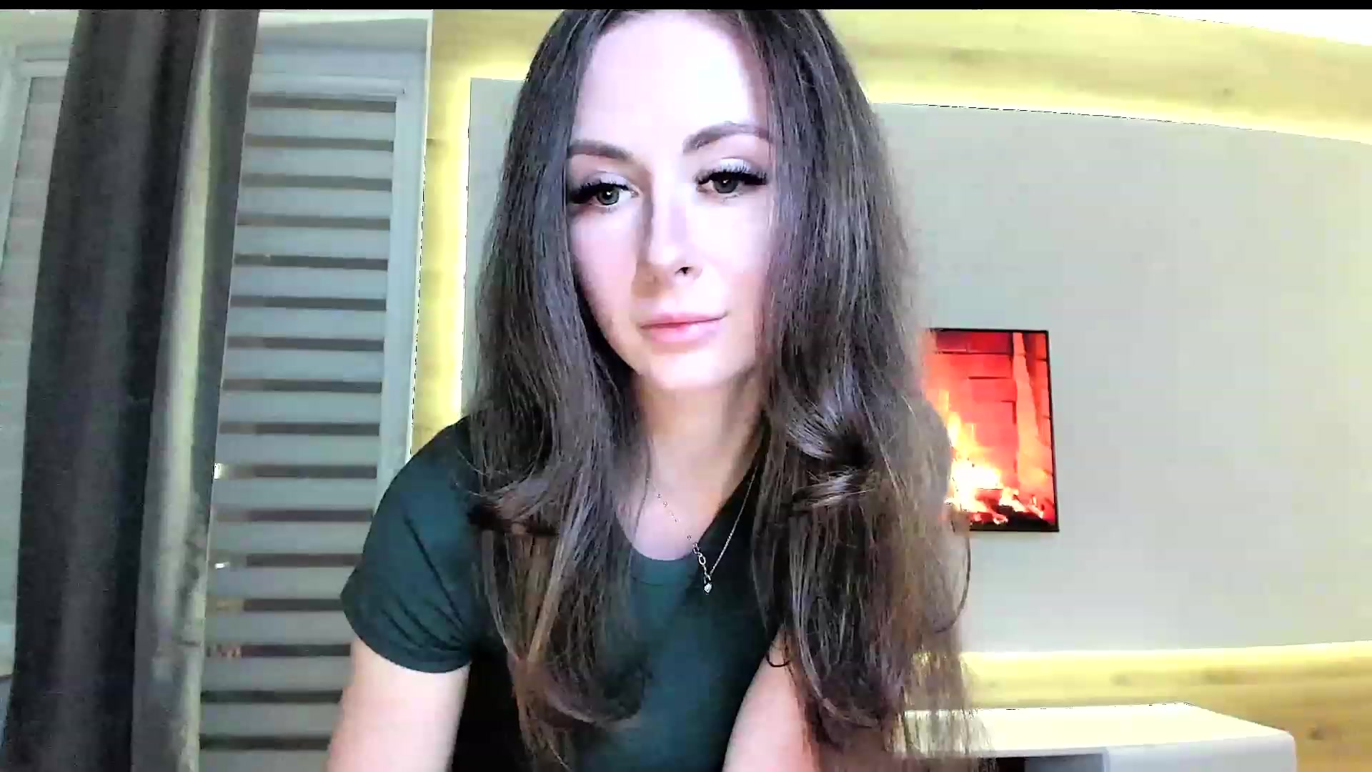 Gallery image thumbnail from Amber_Fry's myfreecams stream on, 11/16/2023, 16:05 image 9 of 20
