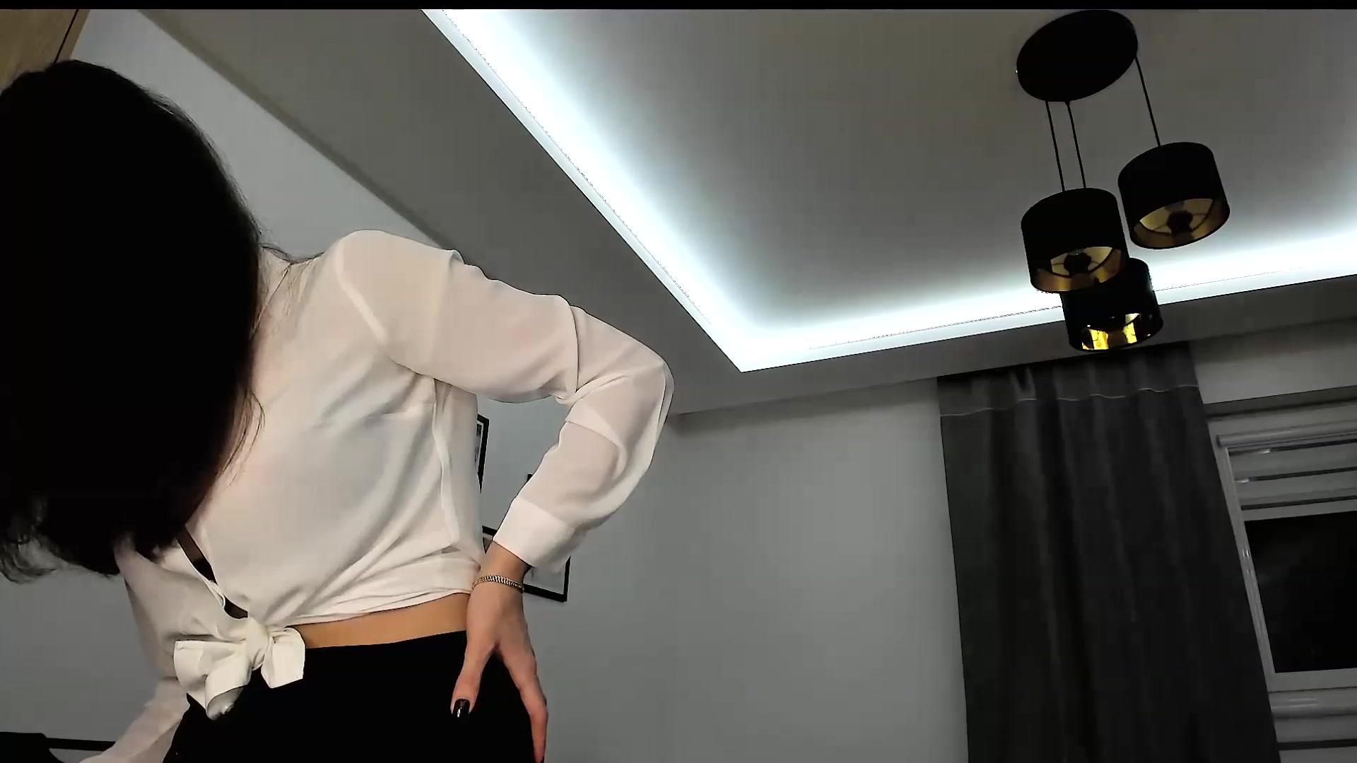 Gallery image thumbnail from Amber_Fry's myfreecams stream on, 11/21/2023, 17:49 image 18 of 20