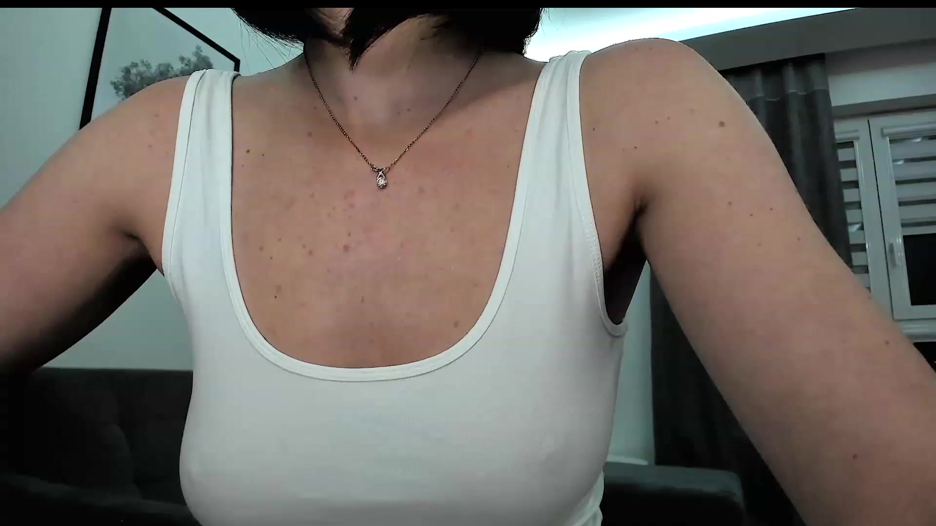 Gallery image thumbnail from Amber_Fry's myfreecams stream on, 11/28/2023, 19:15 image 12 of 20