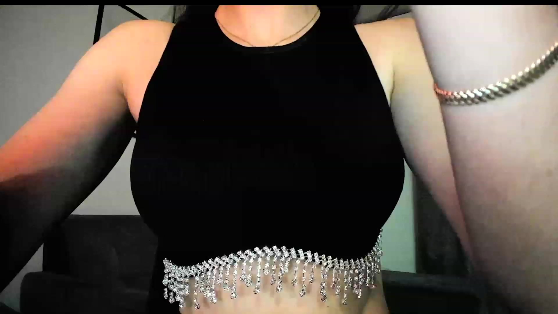 Gallery image thumbnail from Amber_Fry's myfreecams stream on, 12/01/2023, 15:21 image 17 of 20