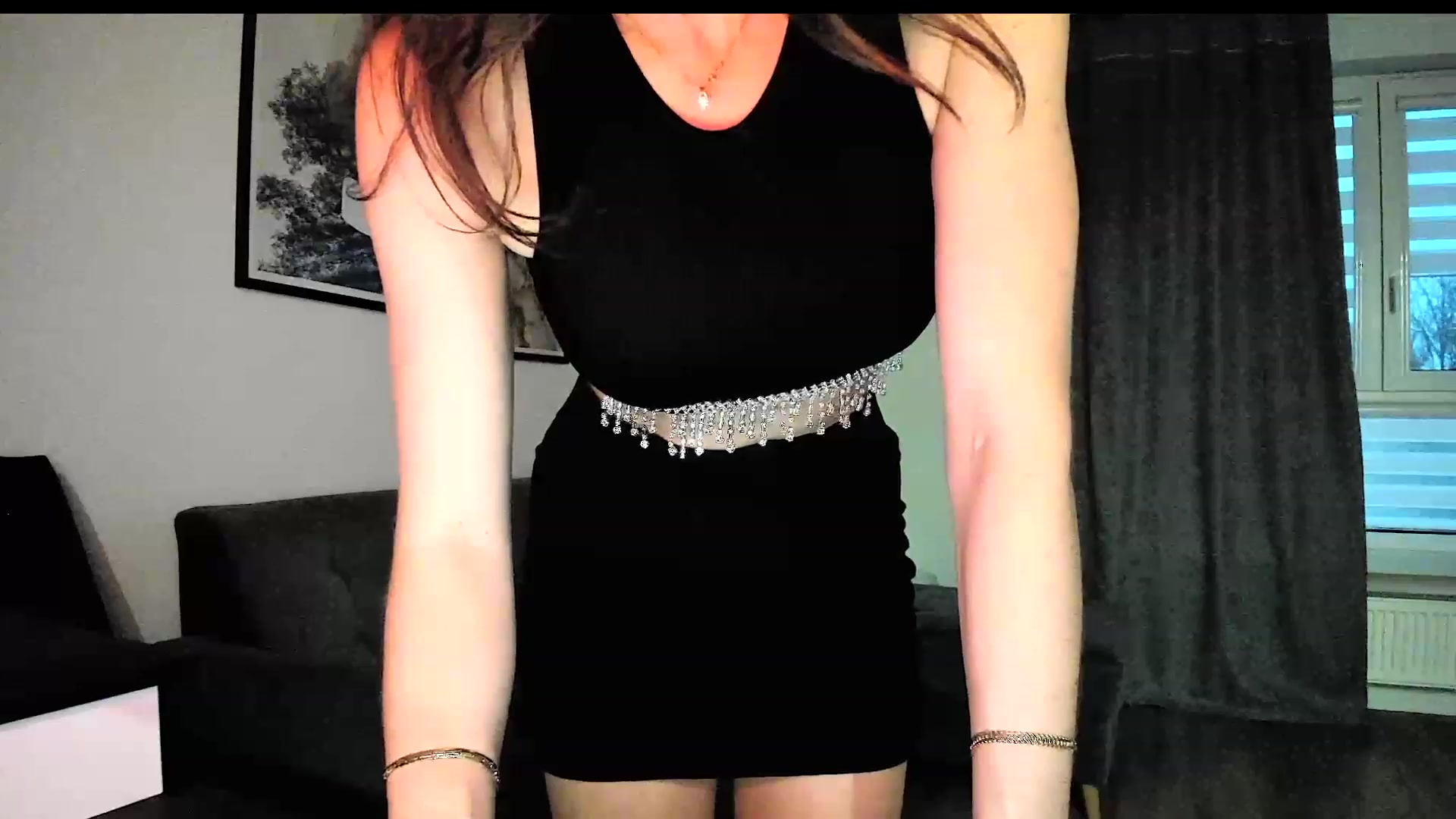 Gallery image thumbnail from Amber_Fry's myfreecams stream on, 12/01/2023, 15:21 image 10 of 20