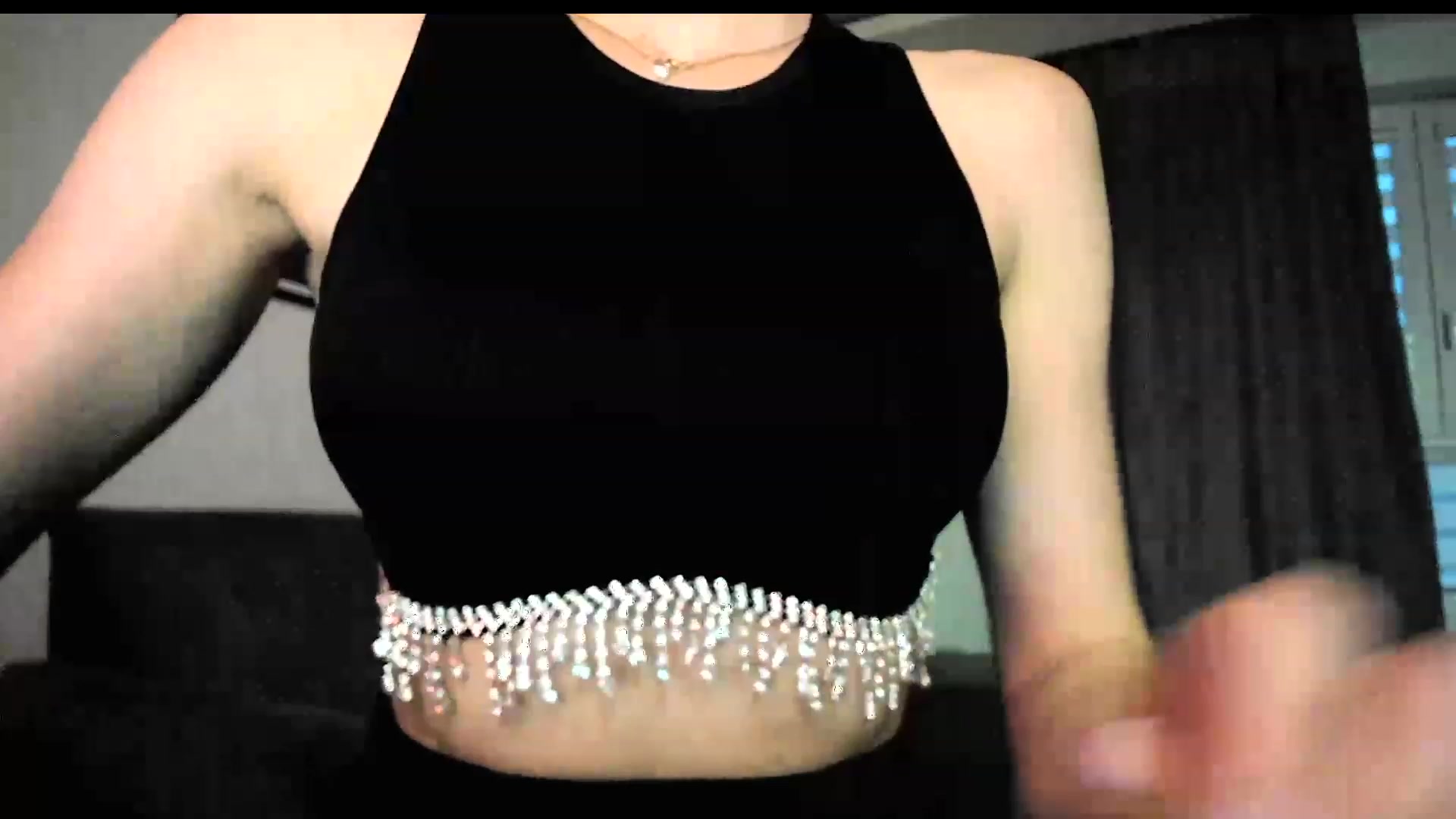 Gallery image thumbnail from Amber_Fry's myfreecams stream on, 12/01/2023, 15:21 image 11 of 20