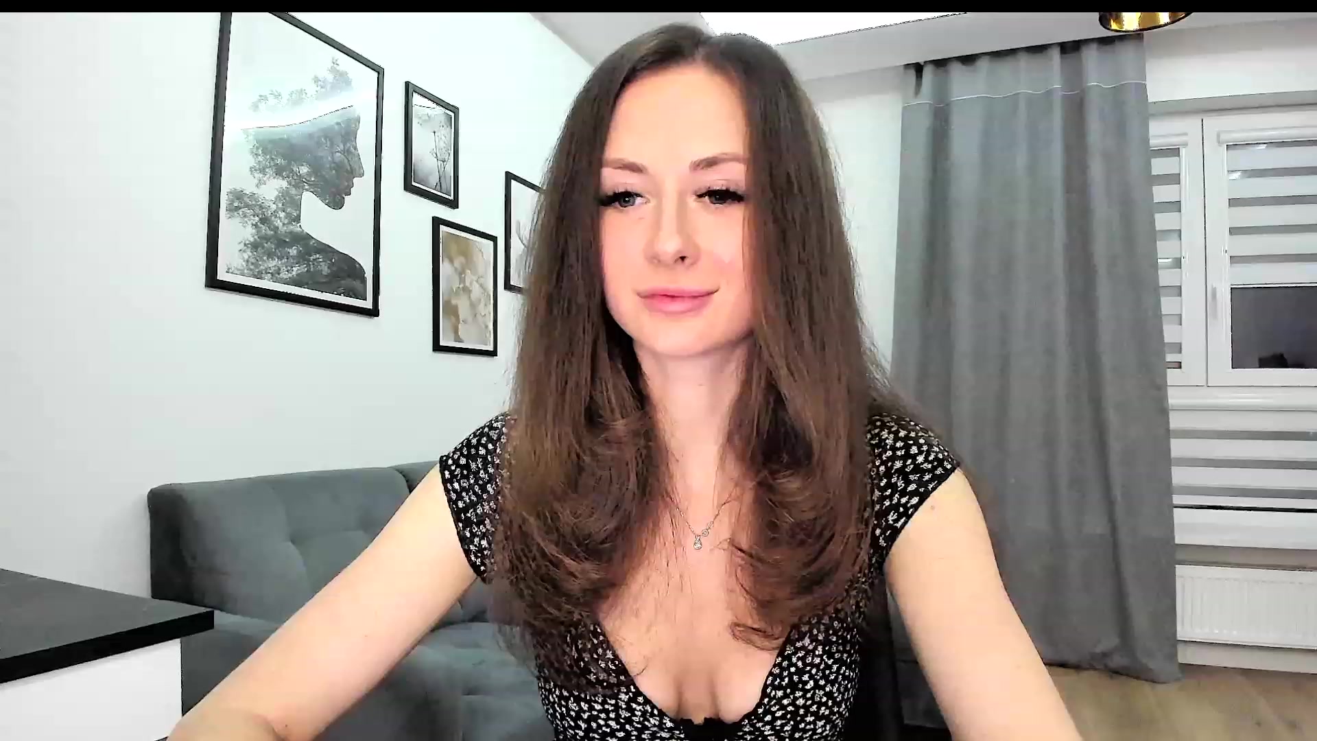 Gallery image thumbnail from Amber_Fry's myfreecams stream on, 12/02/2023, 16:07 image 15 of 20