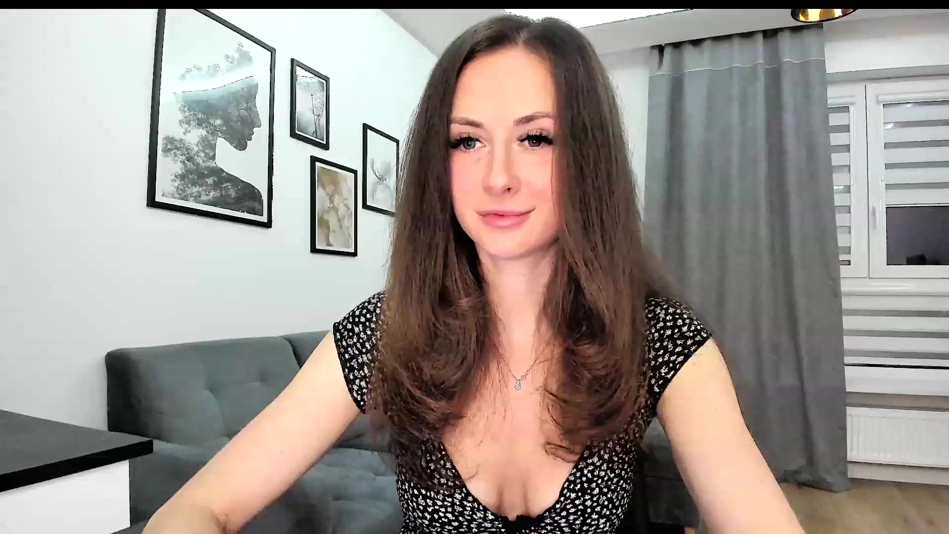 Gallery image thumbnail from Amber_Fry's myfreecams stream on, 12/02/2023, 16:07 image 14 of 20