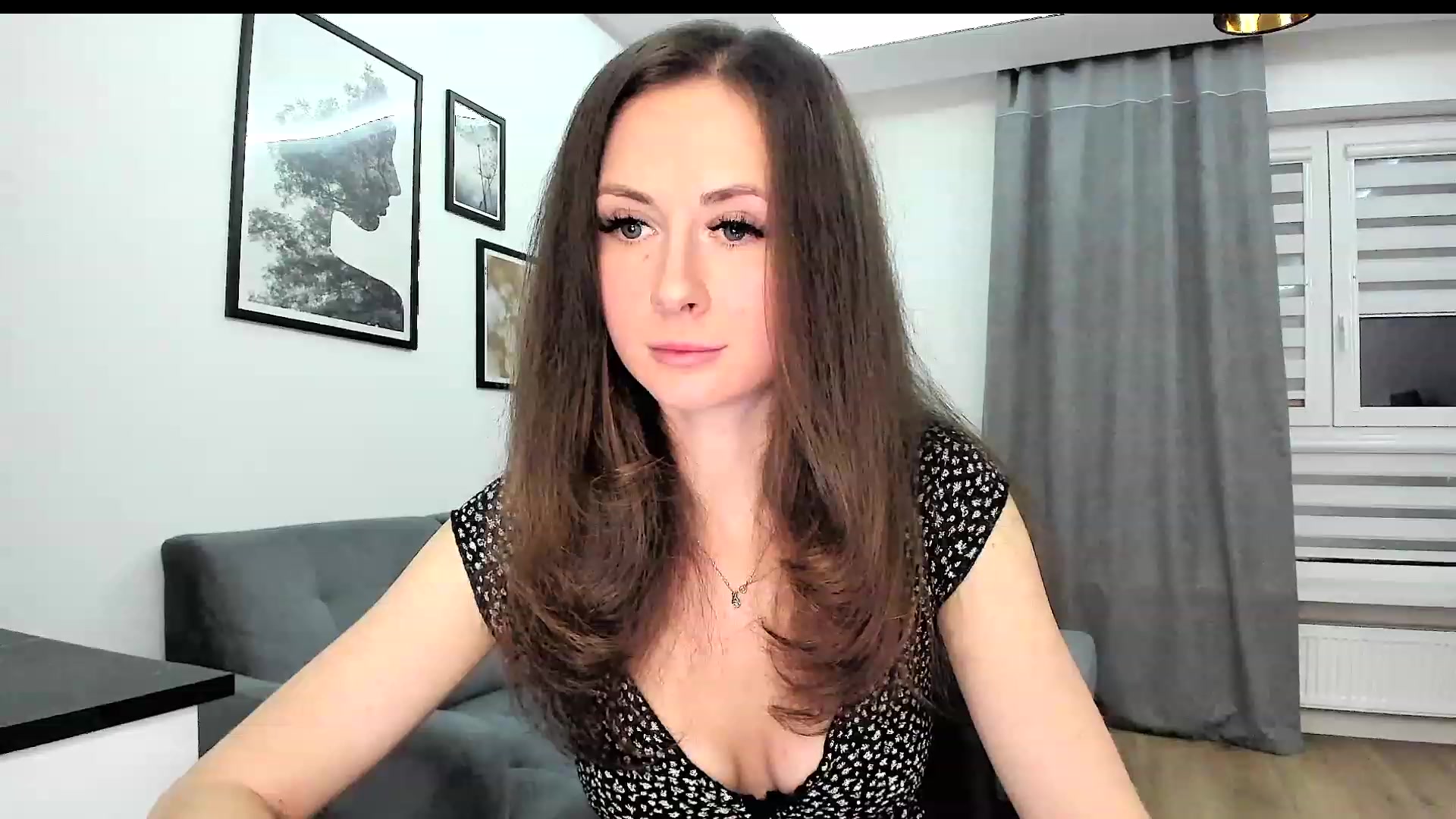 Gallery image thumbnail from Amber_Fry's myfreecams stream on, 12/02/2023, 16:07 image 12 of 20