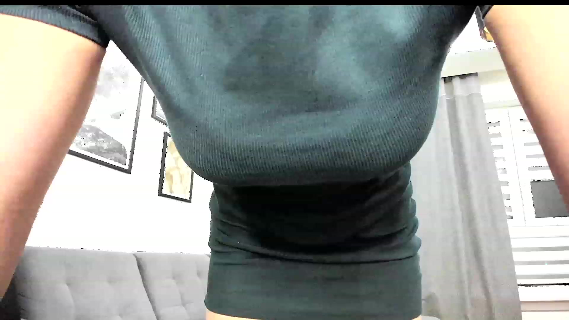 Gallery image thumbnail from Amber_Fry's myfreecams stream on, 12/04/2023, 17:16 image 5 of 20