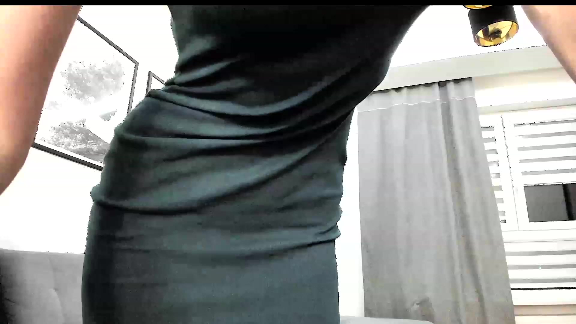 Gallery image thumbnail from Amber_Fry's myfreecams stream on, 12/04/2023, 17:16 image 13 of 20