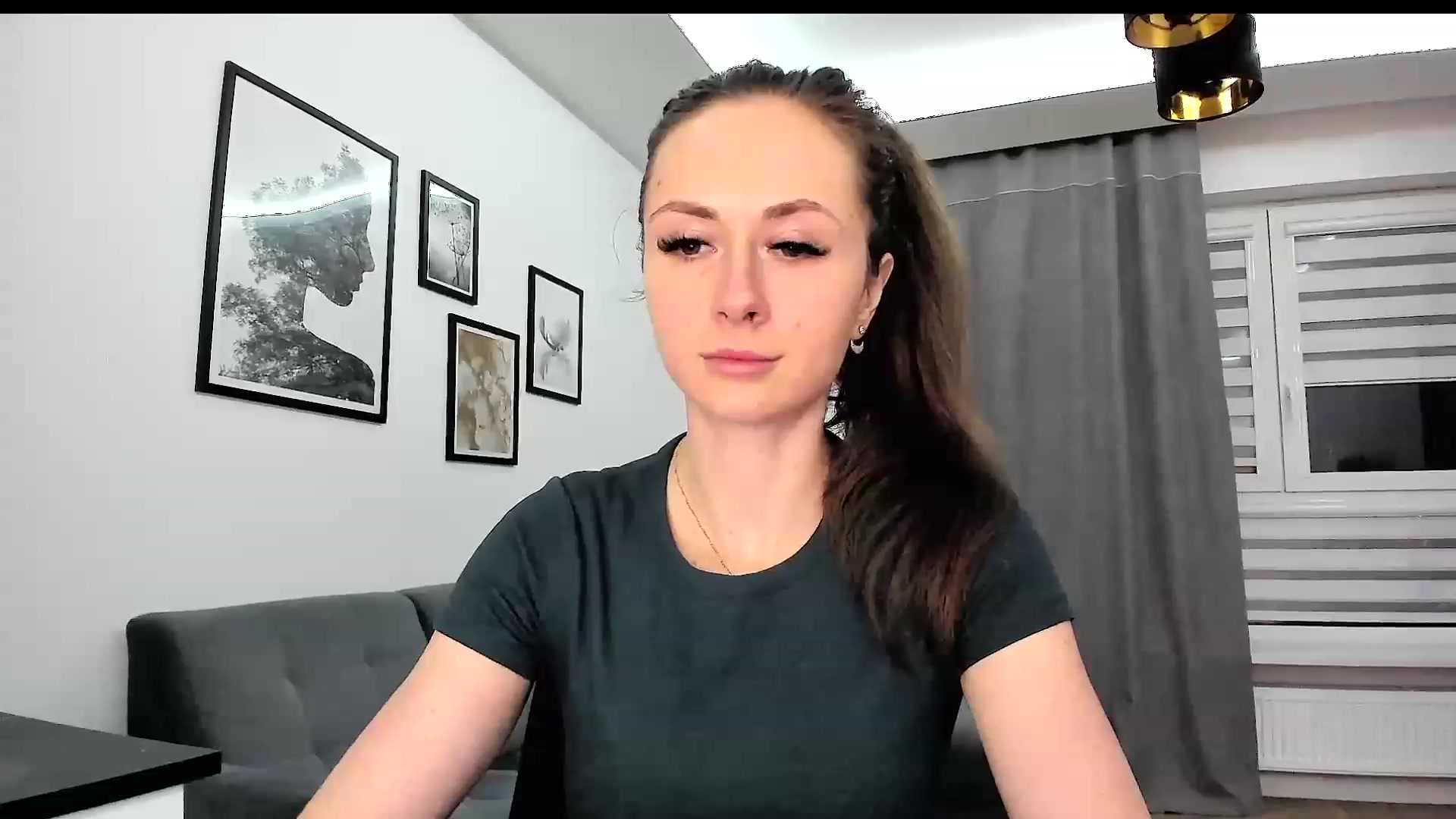 Gallery image thumbnail from Amber_Fry's myfreecams stream on, 12/04/2023, 17:47 image 13 of 20