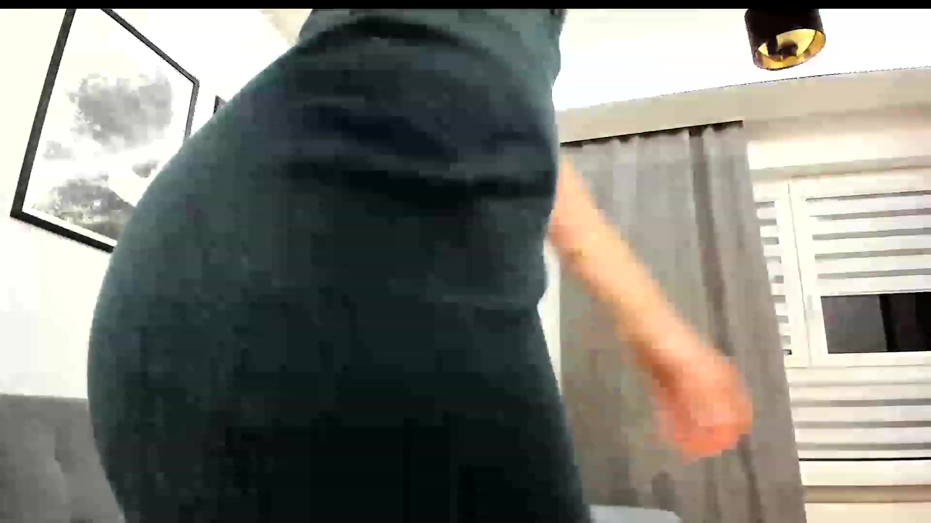 Gallery image thumbnail from Amber_Fry's myfreecams stream on, 12/04/2023, 17:47 image 9 of 20