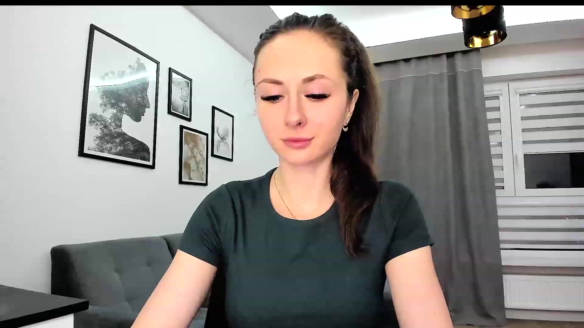 Gallery image thumbnail from Amber_Fry's myfreecams stream on, 12/04/2023, 17:47 image 10 of 20