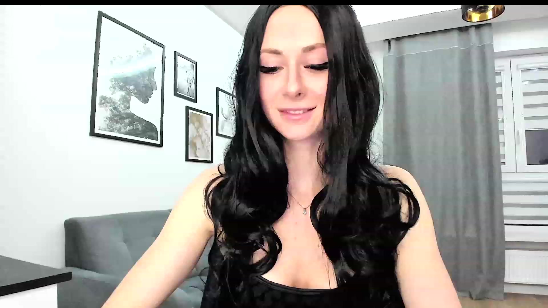 Gallery image thumbnail from Amber_Fry's myfreecams stream on, 12/05/2023, 17:40 image 7 of 20