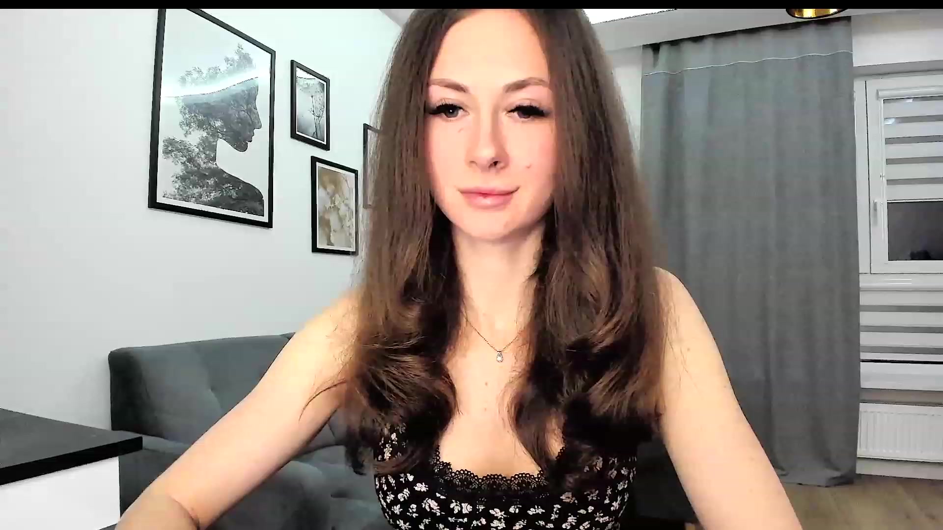 Gallery image thumbnail from Amber_Fry's myfreecams stream on, 12/06/2023, 16:46 image 6 of 20