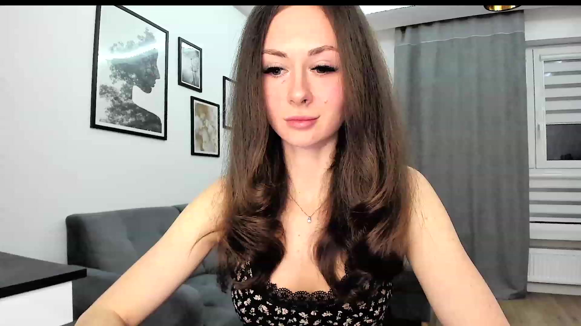 Gallery image thumbnail from Amber_Fry's myfreecams stream on, 12/06/2023, 16:46 image 3 of 20