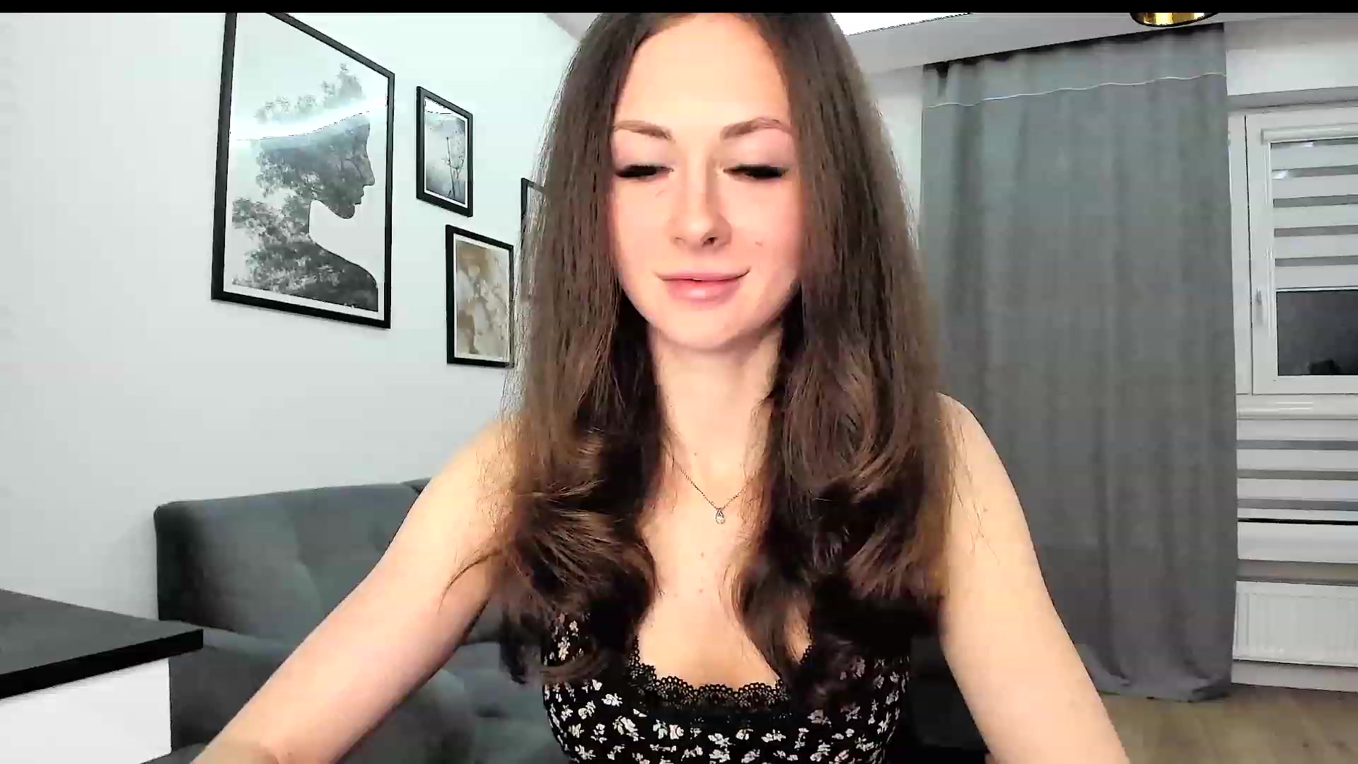 Gallery image thumbnail from Amber_Fry's myfreecams stream on, 12/06/2023, 16:46 image 5 of 20