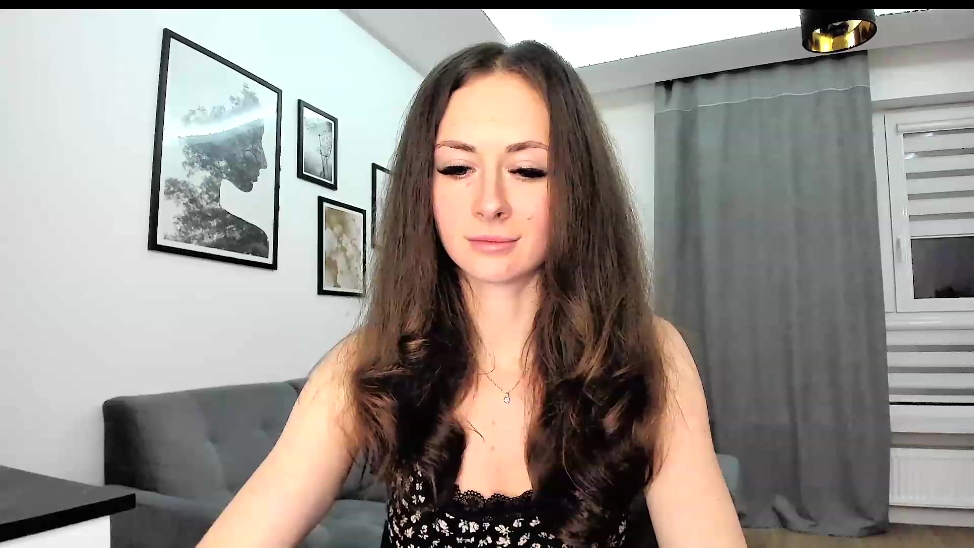 Gallery image thumbnail from Amber_Fry's myfreecams stream on, 12/06/2023, 19:01 image 18 of 20