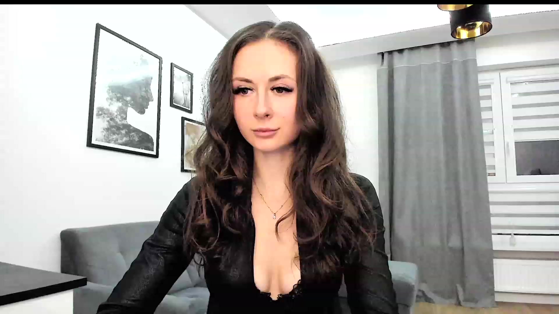 Gallery image thumbnail from Amber_Fry's myfreecams stream on, 12/09/2023, 17:06 image 13 of 20