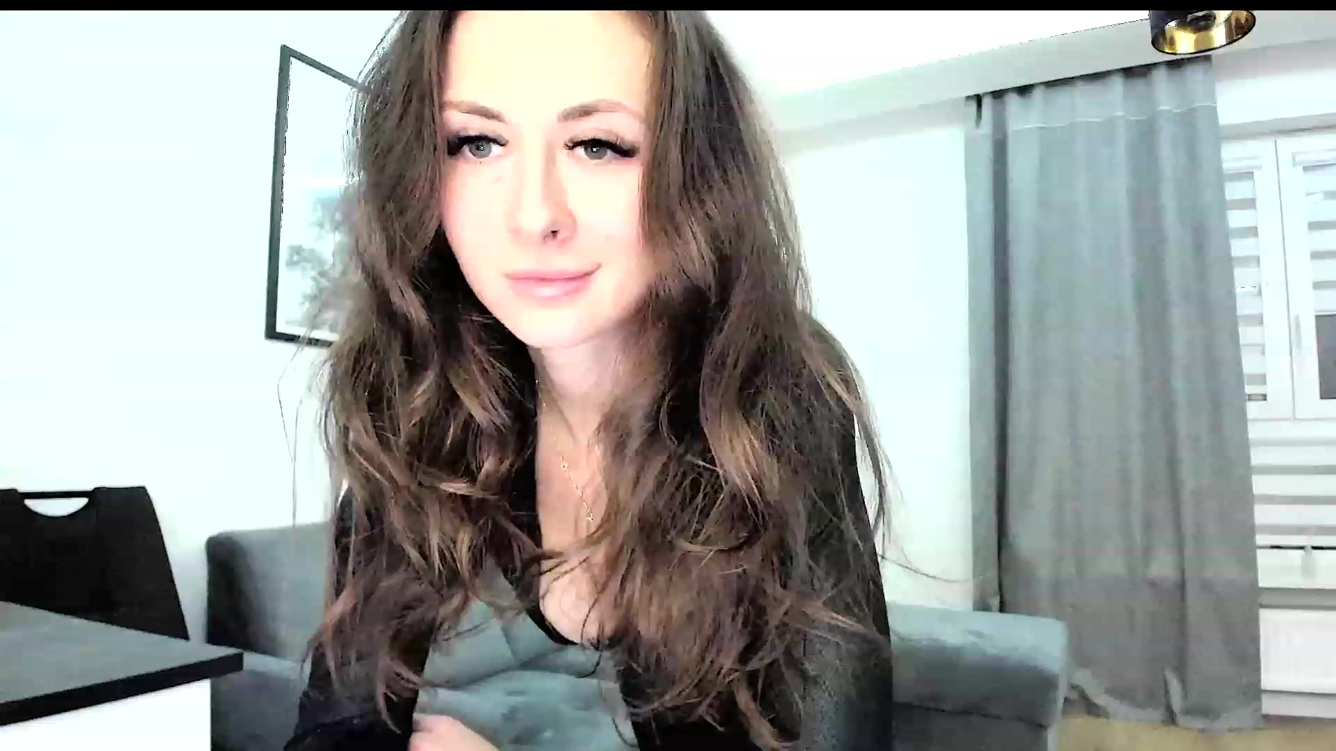 Gallery image thumbnail from Amber_Fry's myfreecams stream on, 12/09/2023, 17:46 image 3 of 20