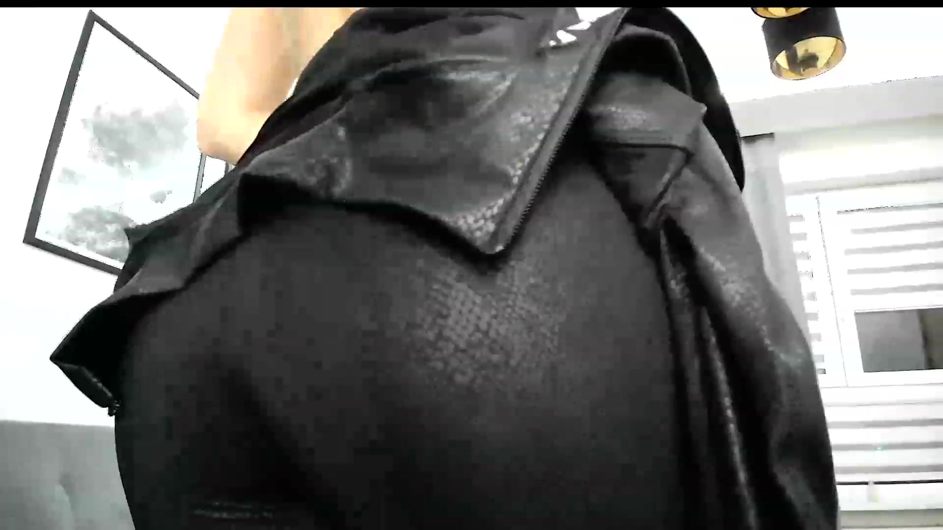 Gallery image thumbnail from Amber_Fry's myfreecams stream on, 12/09/2023, 17:46 image 20 of 20