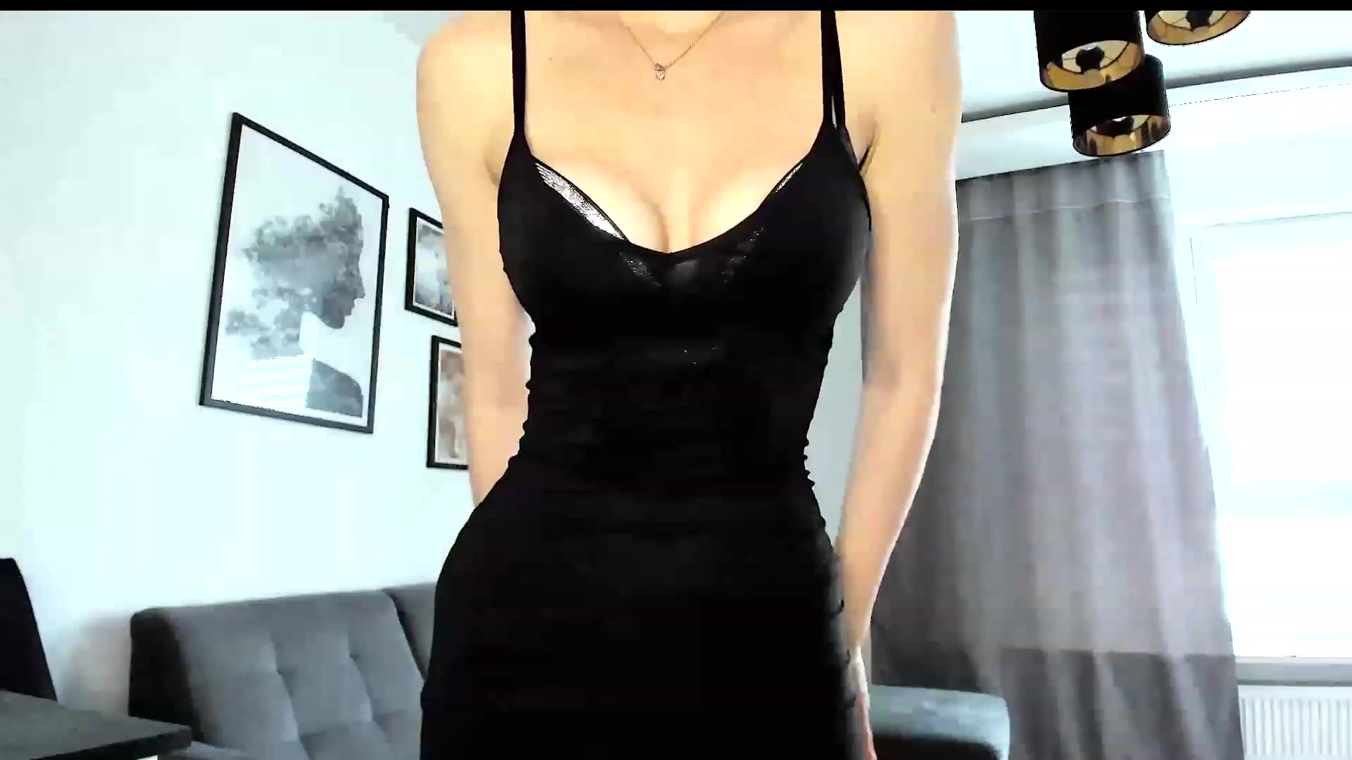 Gallery image thumbnail from Amber_Fry's myfreecams stream on, 12/10/2023, 14:14 image 7 of 20