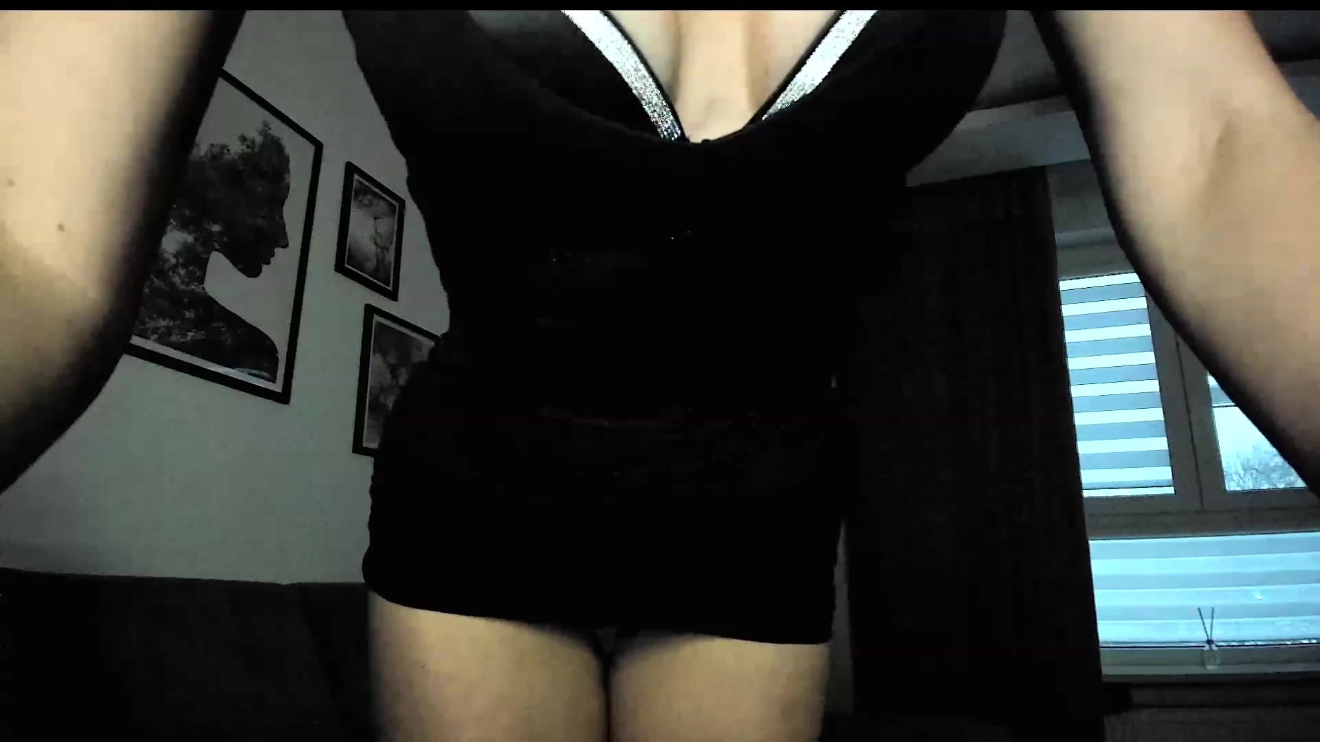 Gallery image thumbnail from Amber_Fry's myfreecams stream on, 12/10/2023, 14:58 image 5 of 20