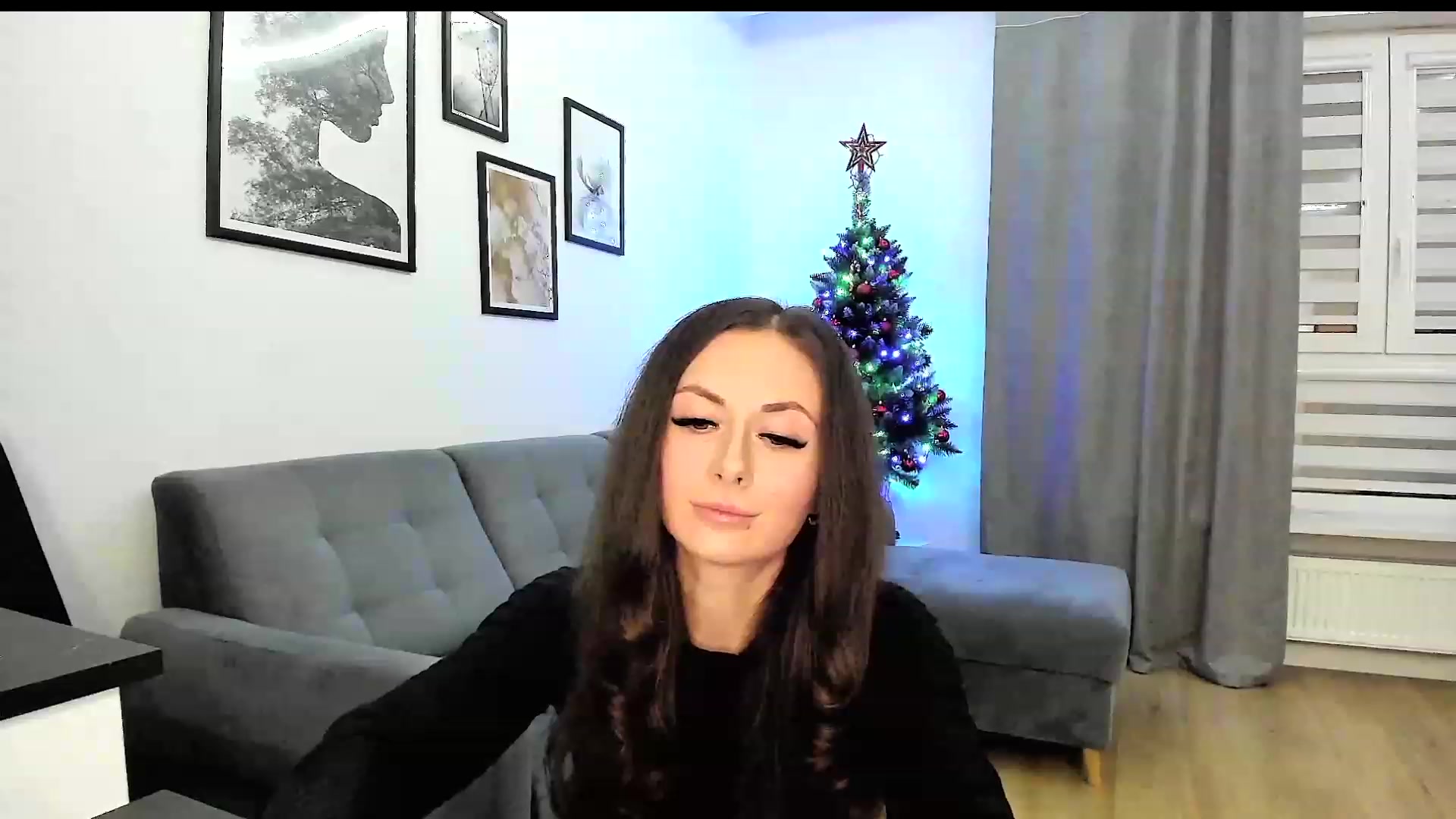 Gallery image thumbnail from Amber_Fry's myfreecams stream on, 12/11/2023, 16:27 image 19 of 20