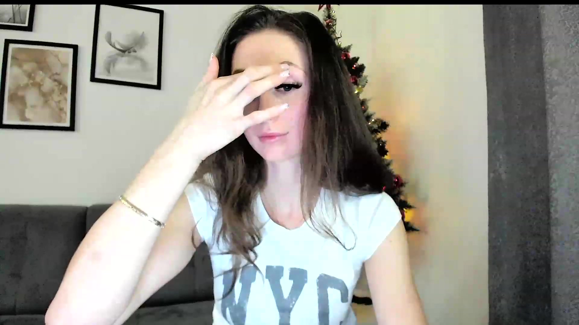 Gallery image thumbnail from Amber_Fry's myfreecams stream on, 12/14/2023, 19:02 image 14 of 20