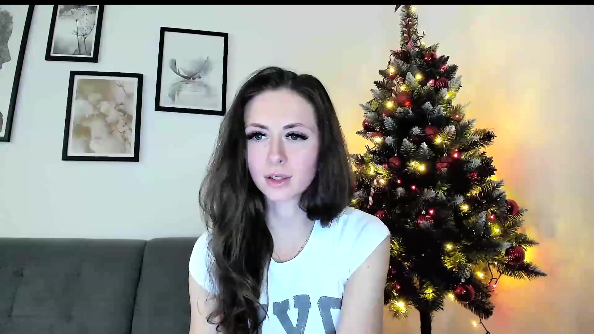 Gallery image thumbnail from Amber_Fry's myfreecams stream on, 12/14/2023, 19:02 image 19 of 20