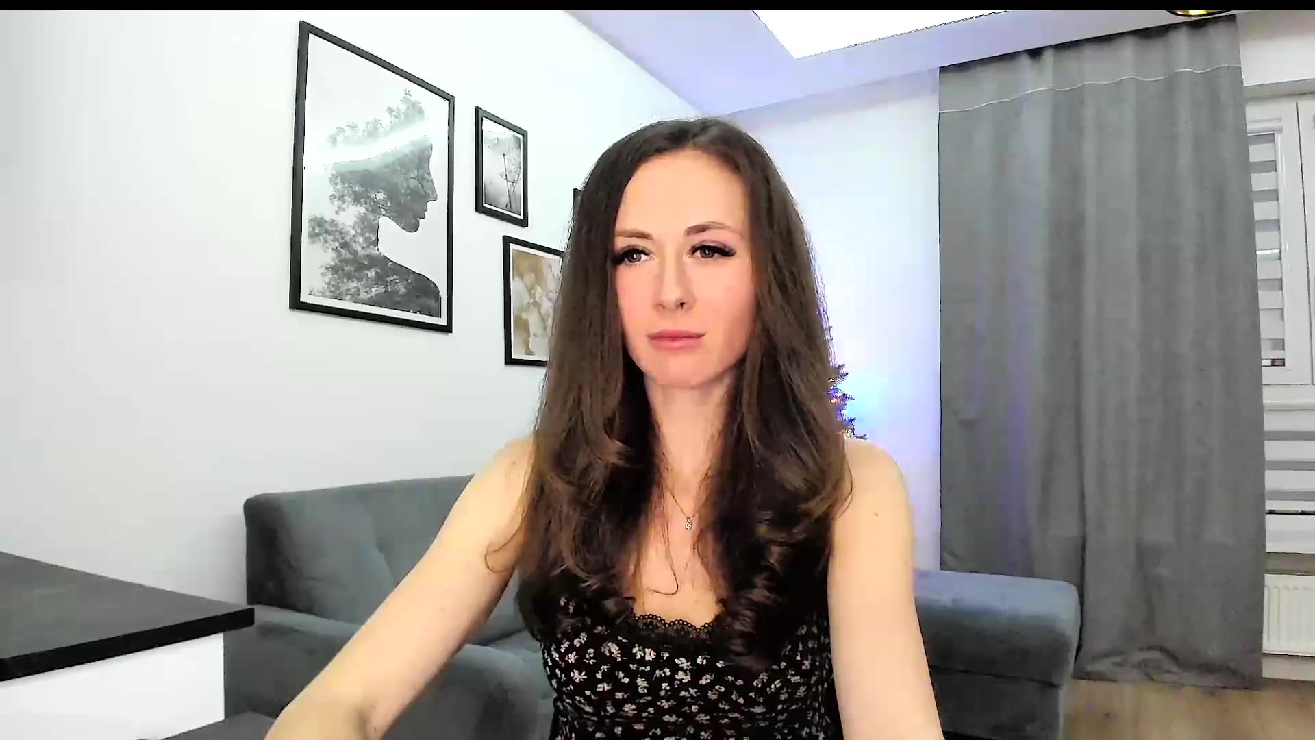 Gallery image thumbnail from Amber_Fry's myfreecams stream on, 12/16/2023, 15:10 image 13 of 20