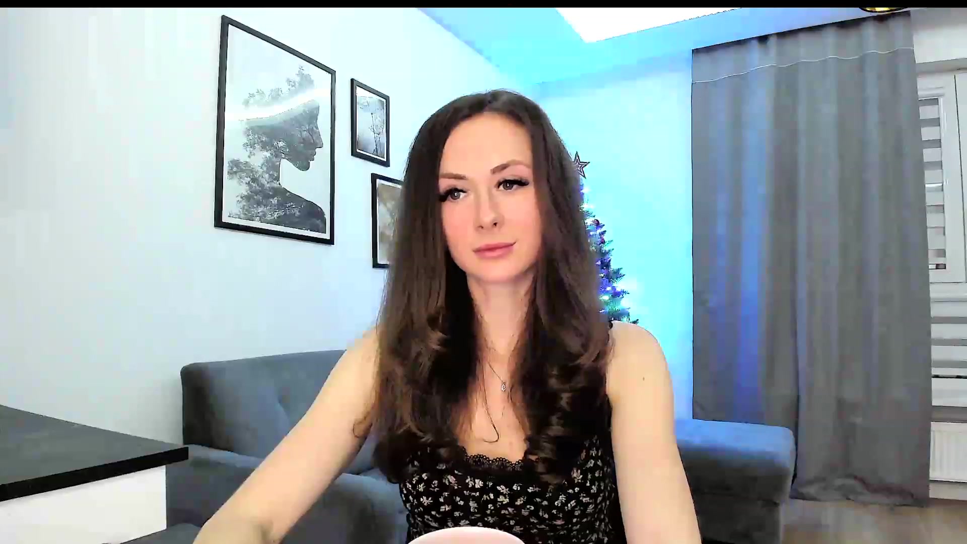 Gallery image thumbnail from Amber_Fry's myfreecams stream on, 12/16/2023, 15:10 image 16 of 20
