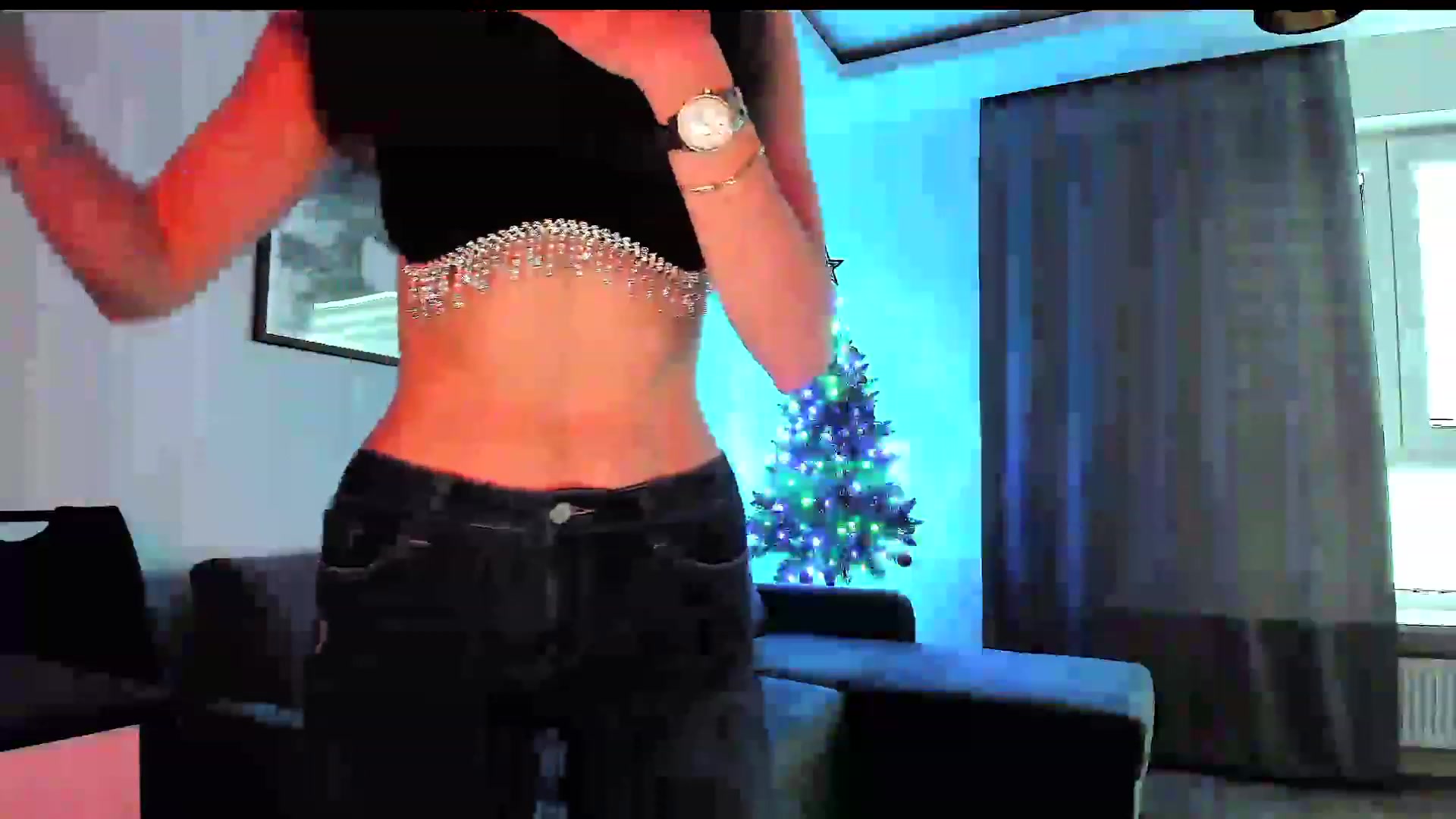 Gallery image thumbnail from Amber_Fry's myfreecams stream on, 12/19/2023, 14:48 image 6 of 20