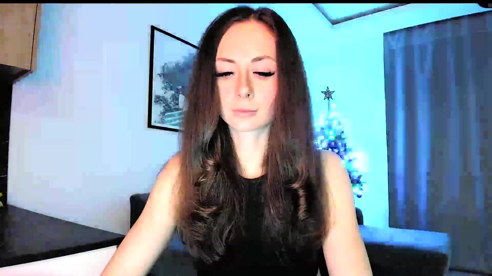 Gallery image thumbnail from Amber_Fry's myfreecams stream on, 12/19/2023, 14:48 image 14 of 20