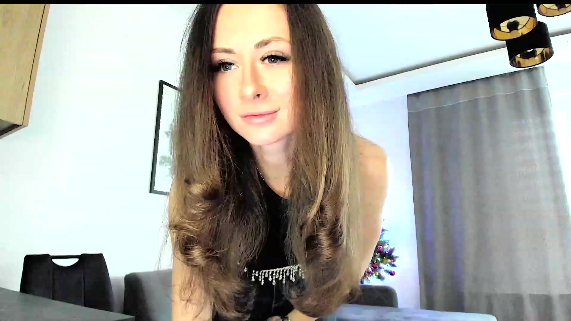 Gallery image thumbnail from Amber_Fry's myfreecams stream on, 12/19/2023, 14:48 image 2 of 20