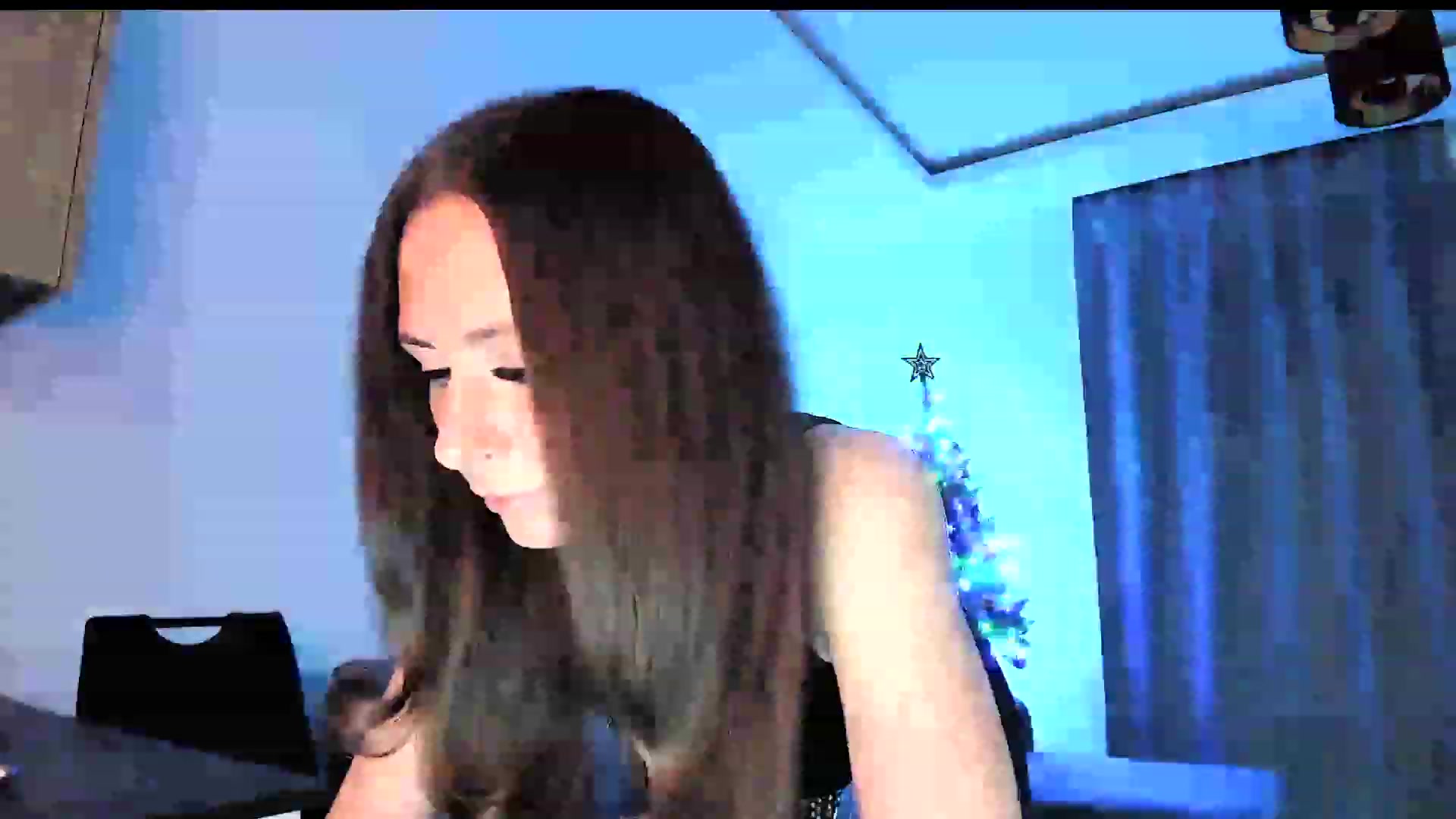 Gallery image thumbnail from Amber_Fry's myfreecams stream on, 12/19/2023, 14:48 image 20 of 20