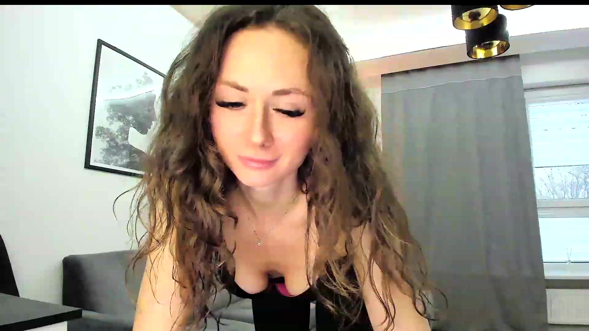 Gallery image thumbnail from Amber_Fry's myfreecams stream on, 12/21/2023, 14:51 image 6 of 20