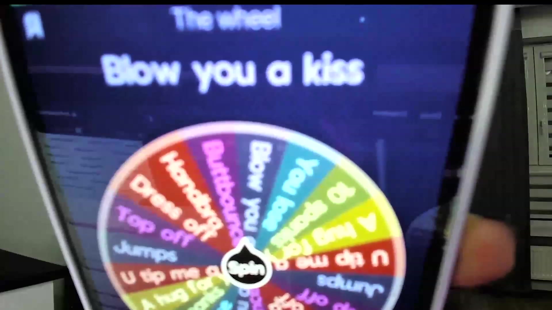 Gallery image thumbnail from Amber_Fry's myfreecams stream on, 12/23/2023, 16:35 image 16 of 20