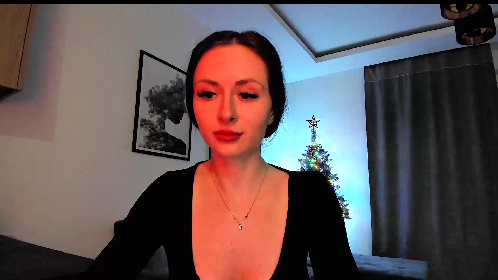 Gallery image thumbnail from Amber_Fry's myfreecams stream on, 12/25/2023, 20:02 image 9 of 20