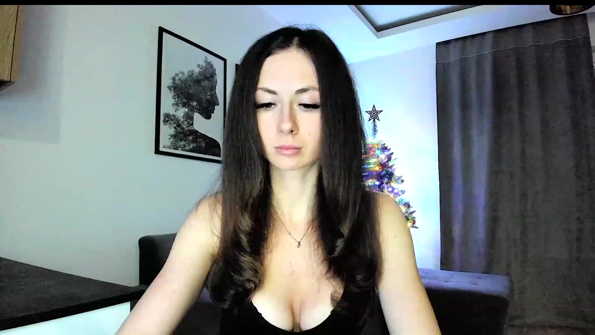 Gallery image thumbnail from Amber_Fry's myfreecams stream on, 12/26/2023, 16:57 image 9 of 20
